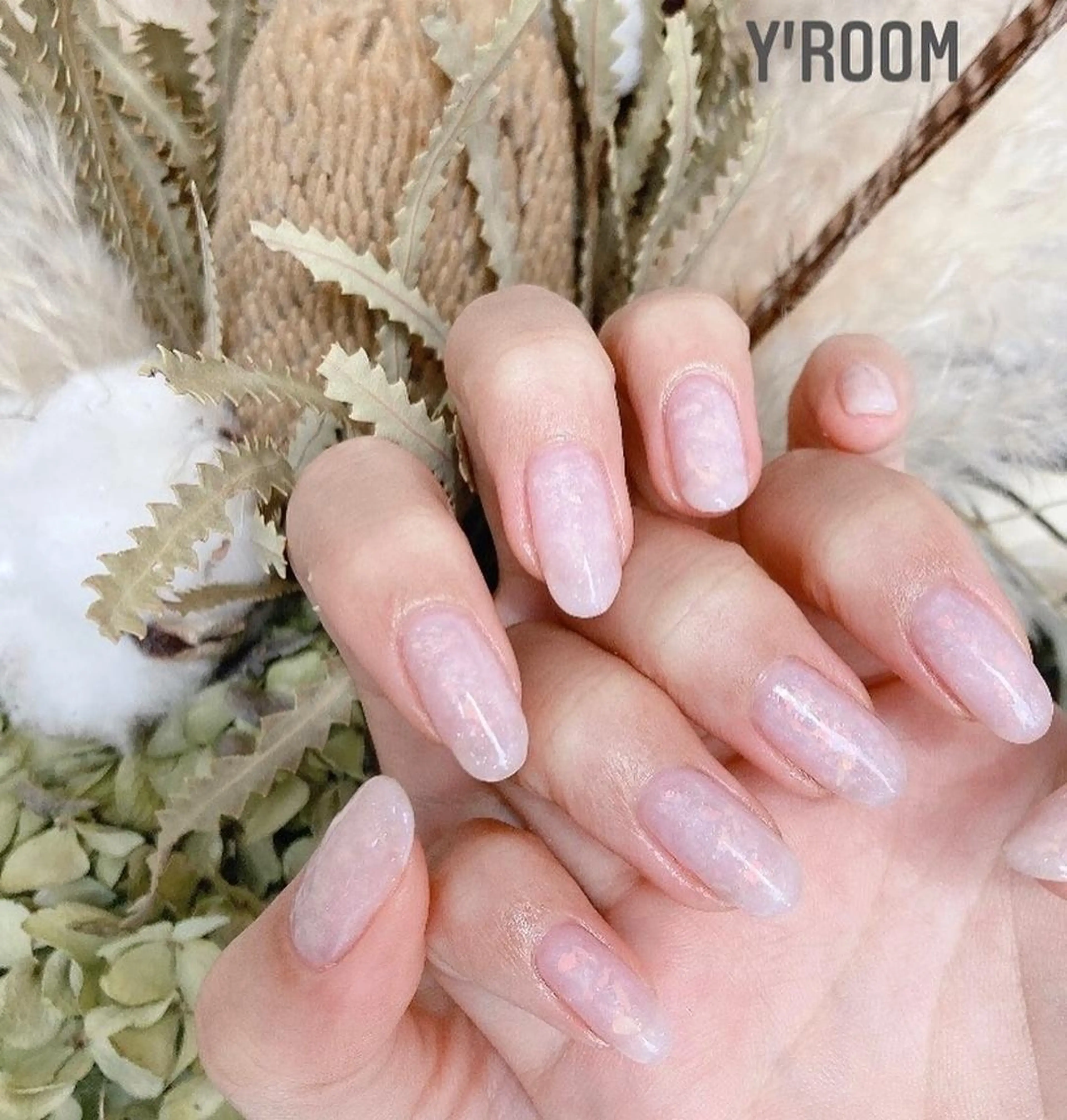 ネイル オーロラネイル フラッシュネイル ジェルネイル 氷ネイル・うるうるネイル 韓国ネイル ハンドネイル YUKA （ネイリスト）のネイルデザイン