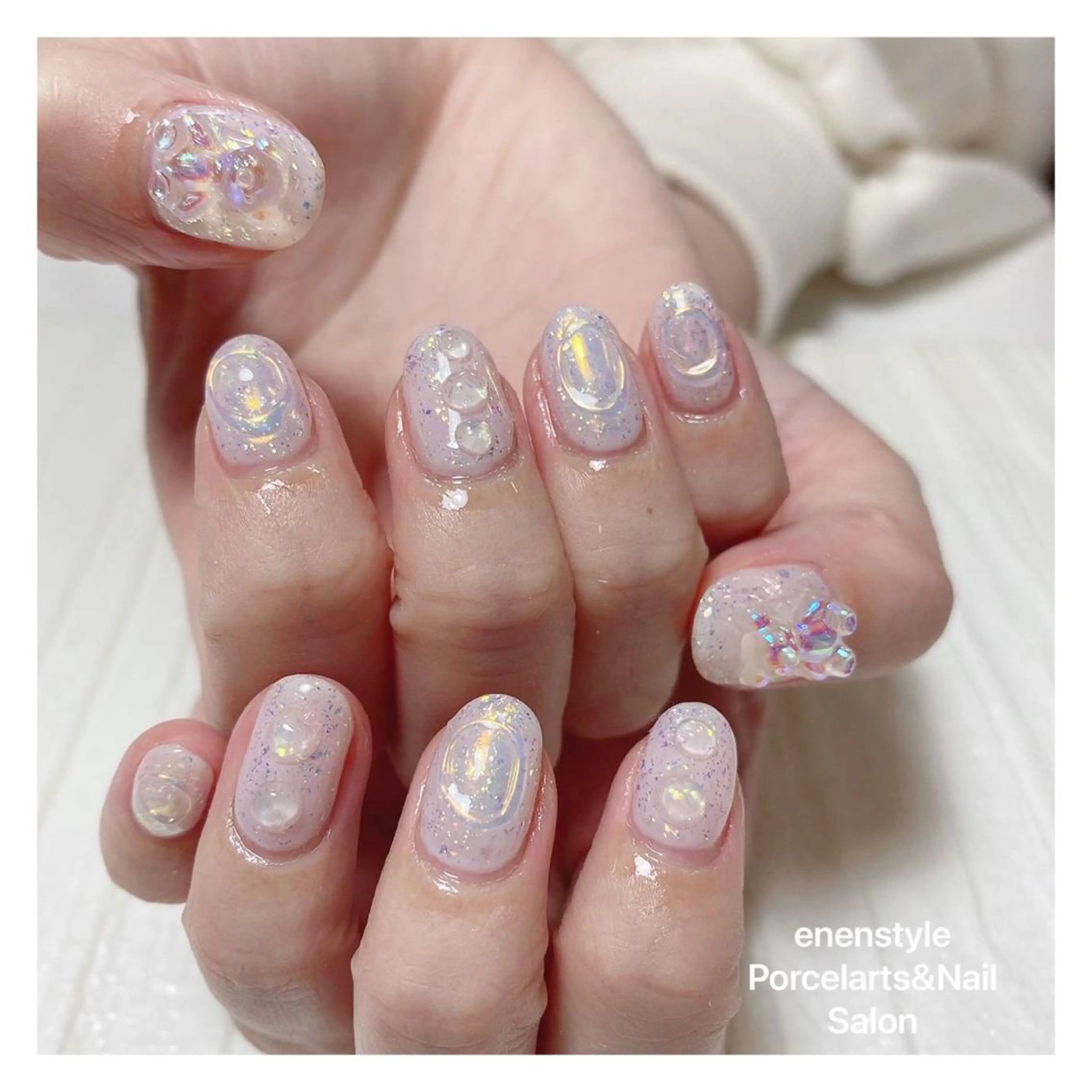 ミディアム ネイル ハンドネイル 👑enen style👑のネイルデザイン