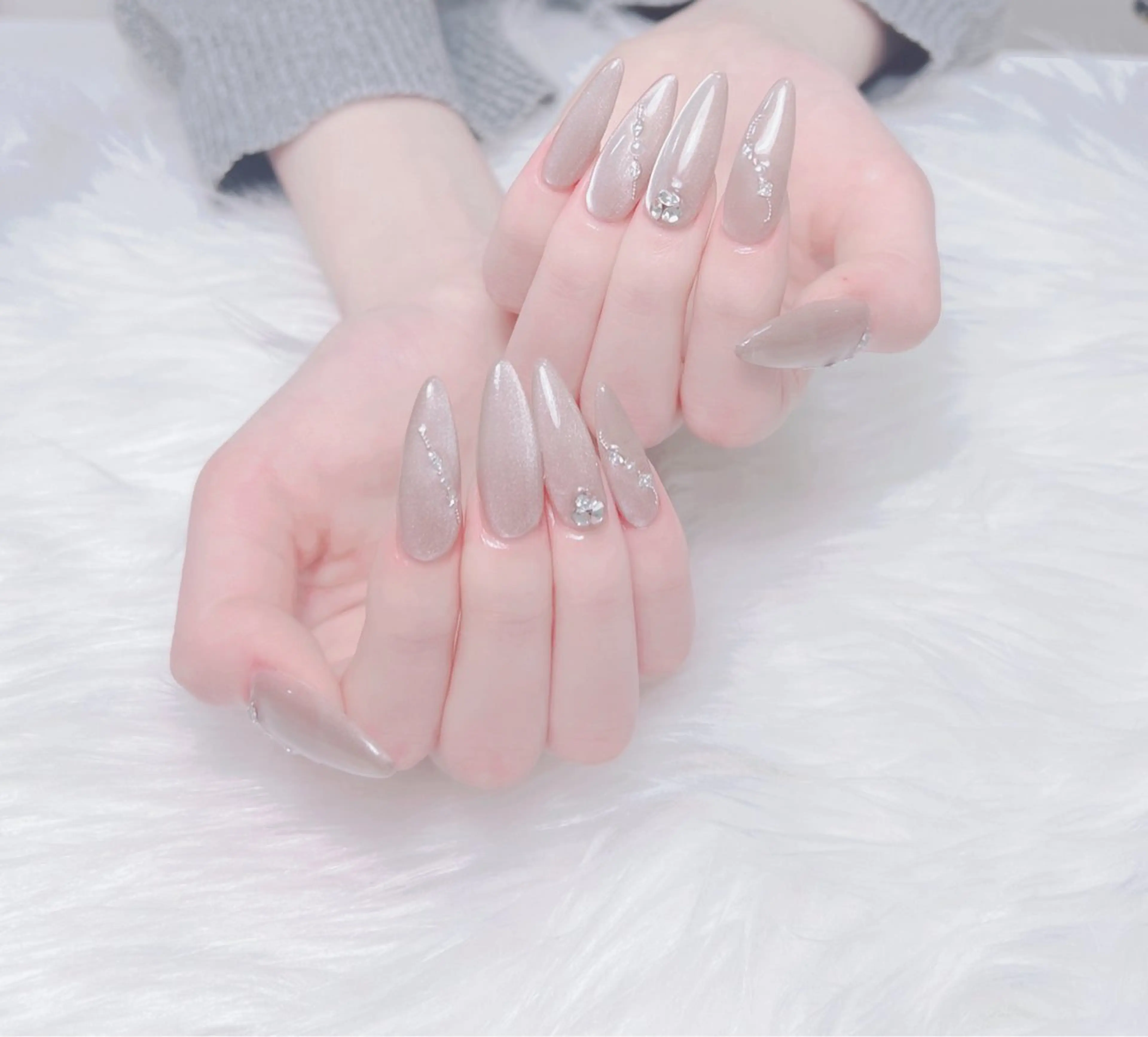 ネイル uu ネイルサロン関内🌼のネイルデザイン