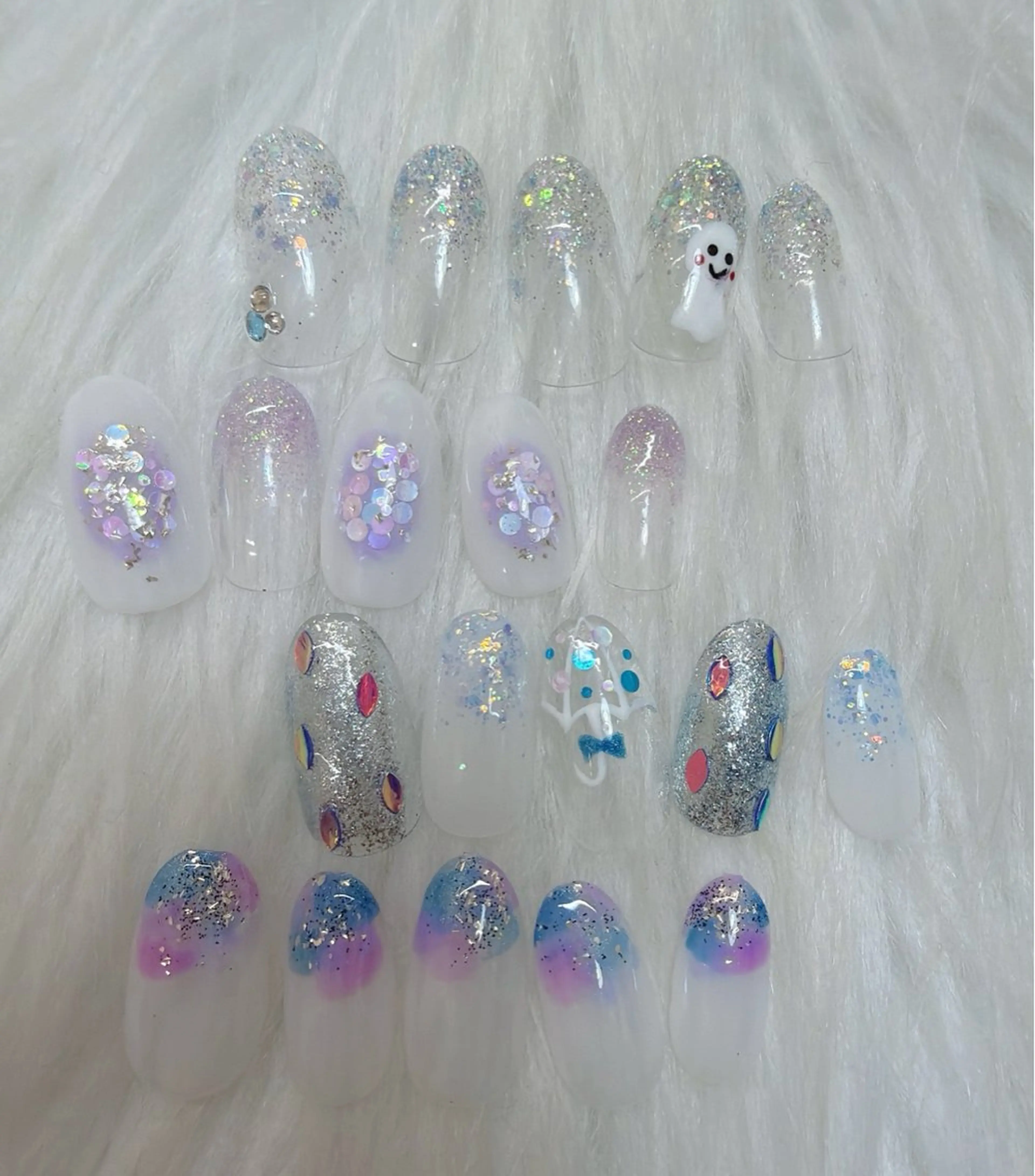 ご新規様オフ無料❤️季節のデザインネイル¥6980→¥6000※リピーター様自店オフ¥550他店オフ¥770の写真