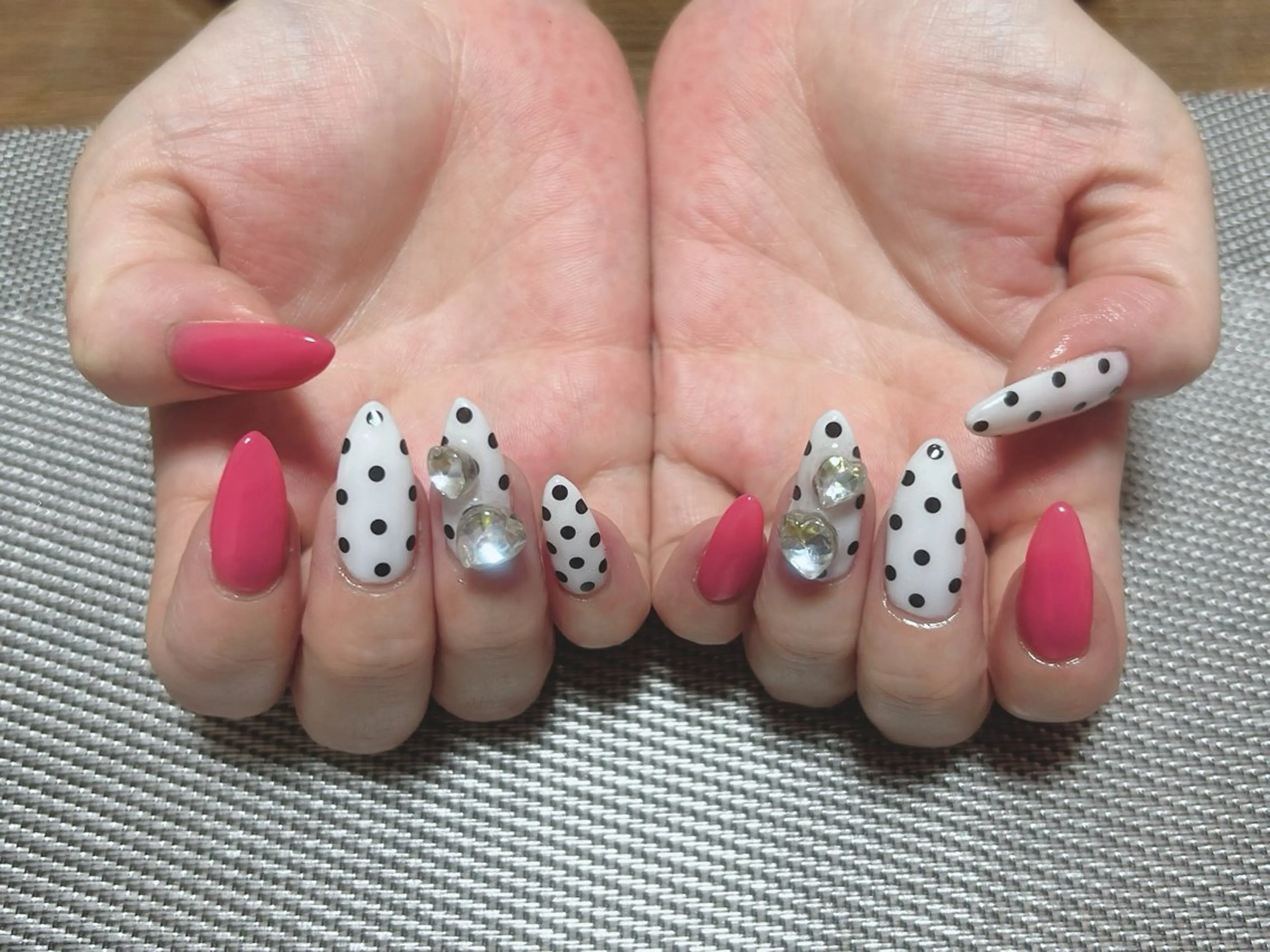ネイル ドット ハンドネイル i nailのネイルデザイン