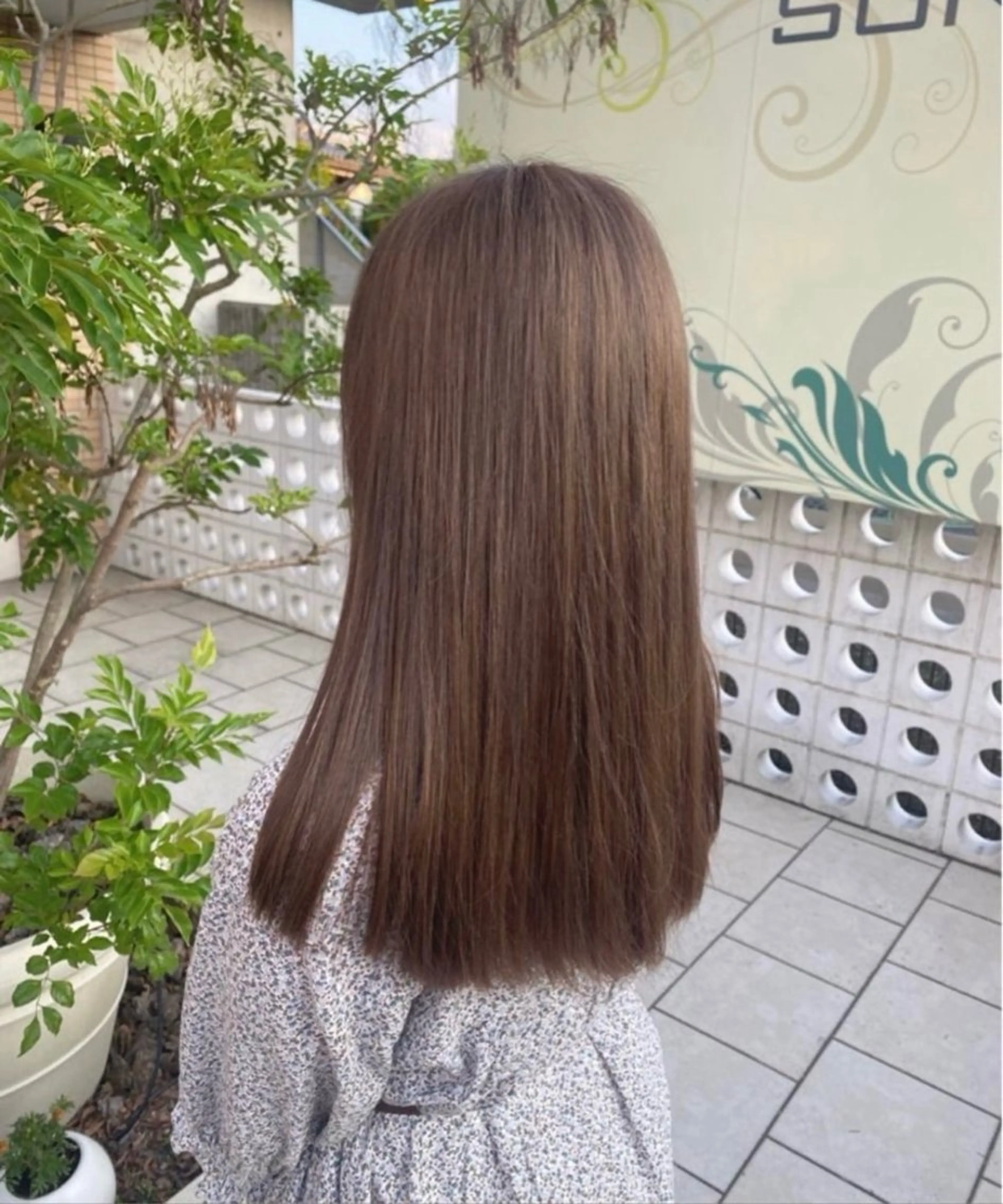 カラー 上村 里奈のヘアスタイル