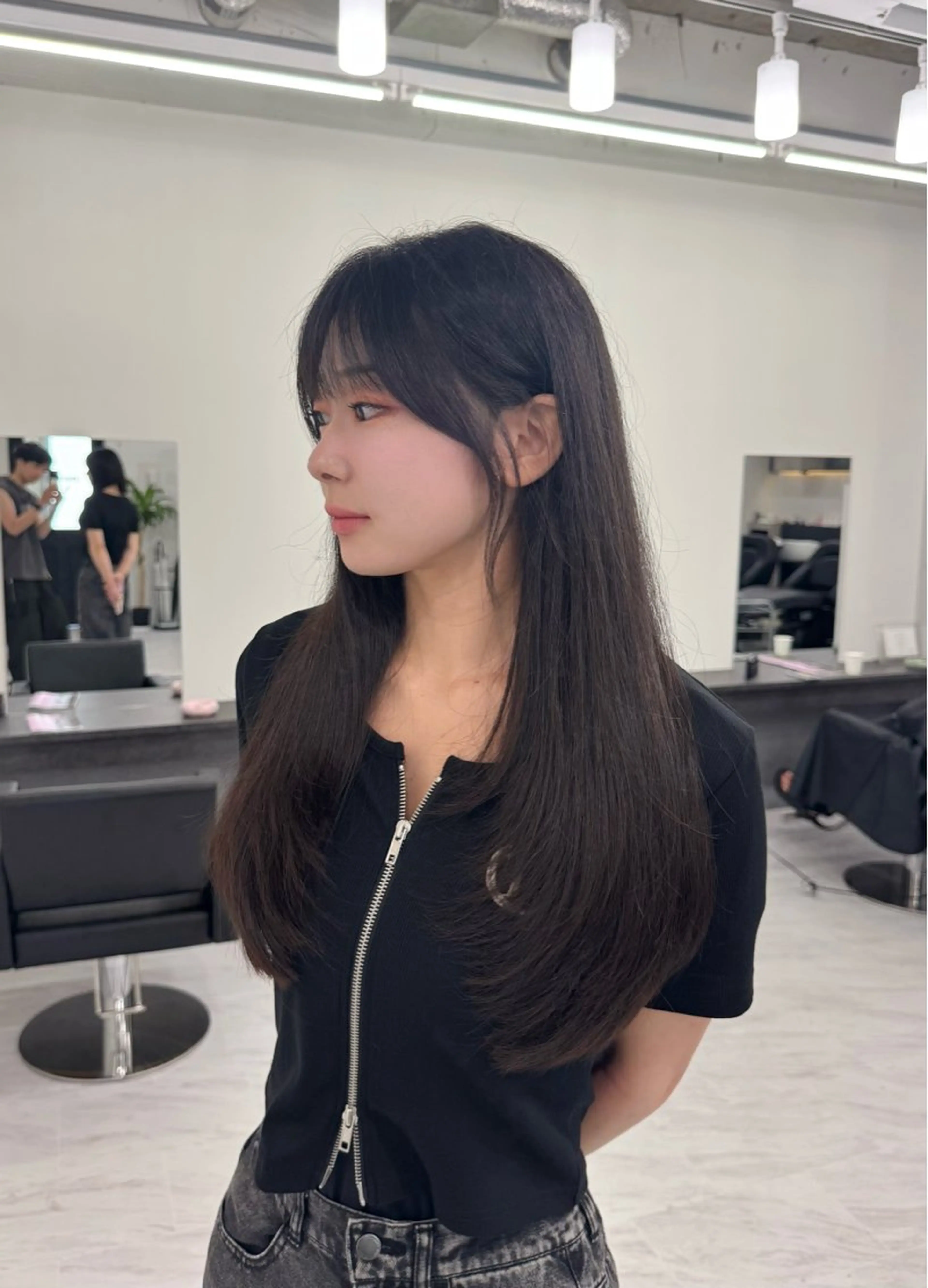 ロング カット トリートメント レイヤー・ブリーチ kiyotoshiのヘアスタイル