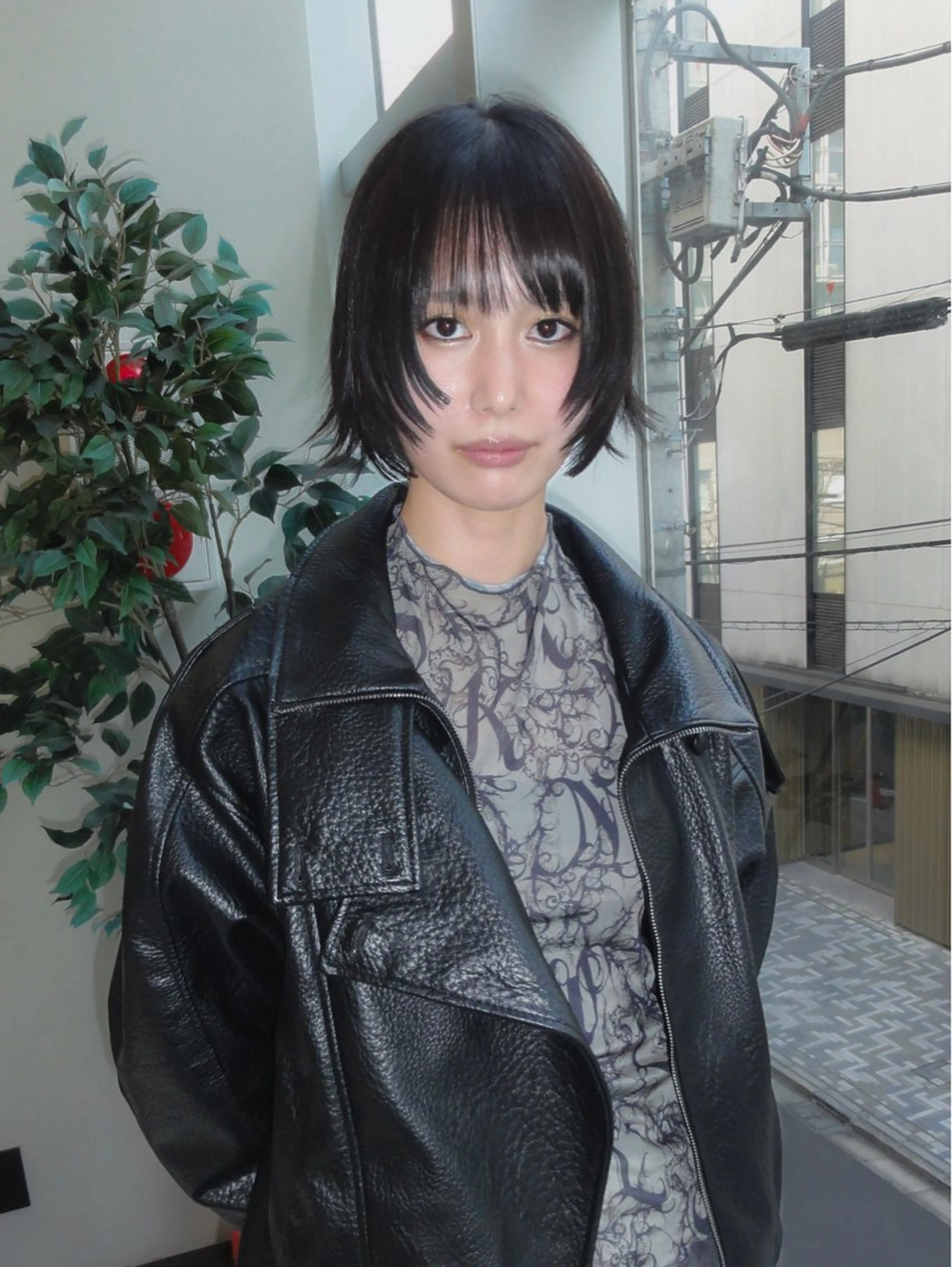 ショート カラー カット ヘアカラー トリートメント ブリーチ🪡 ボブ🐬レイヤーのヘアスタイル