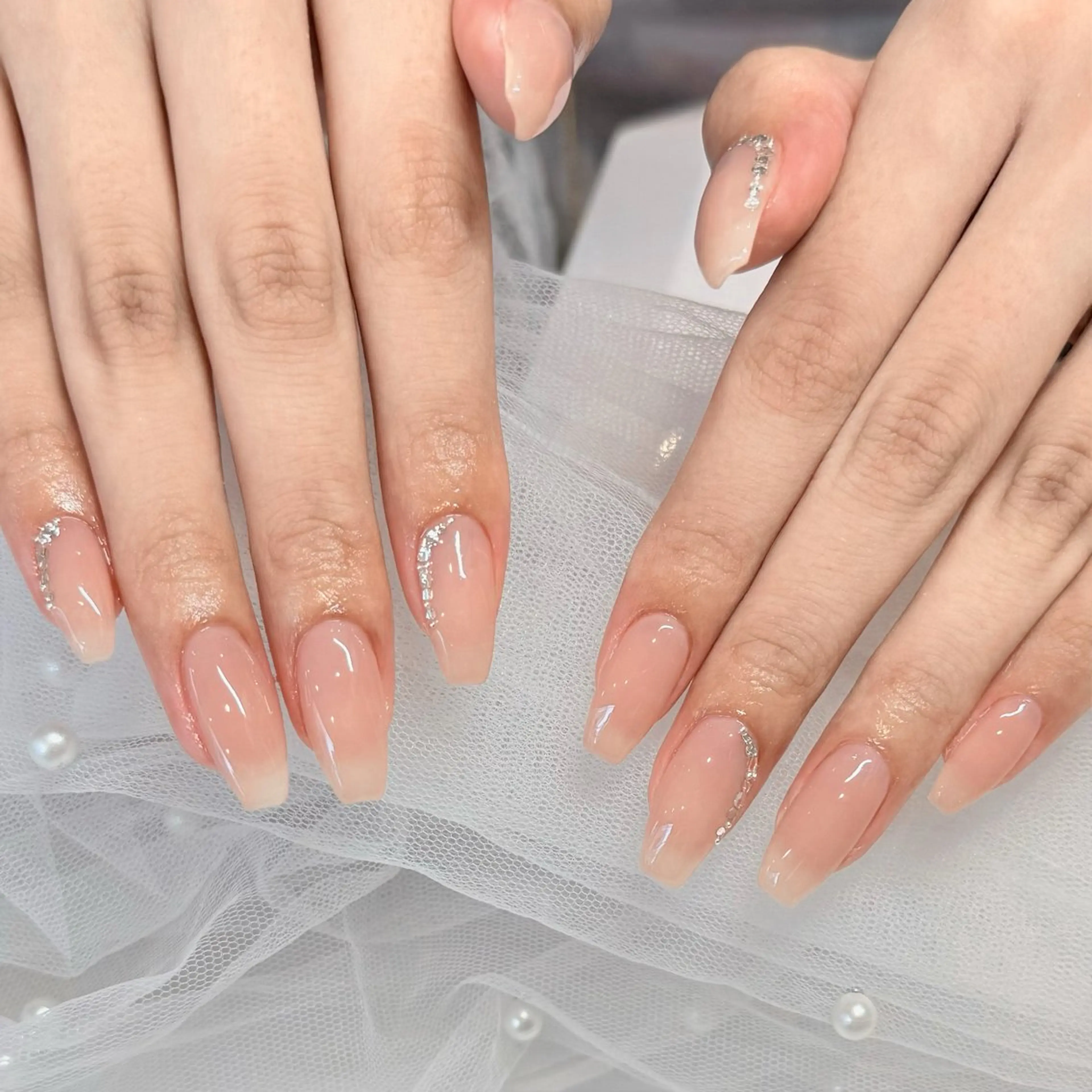 ネイル オフィスネイル ワンカラーネイル ハンドネイル Karen 新宿のネイルデザイン