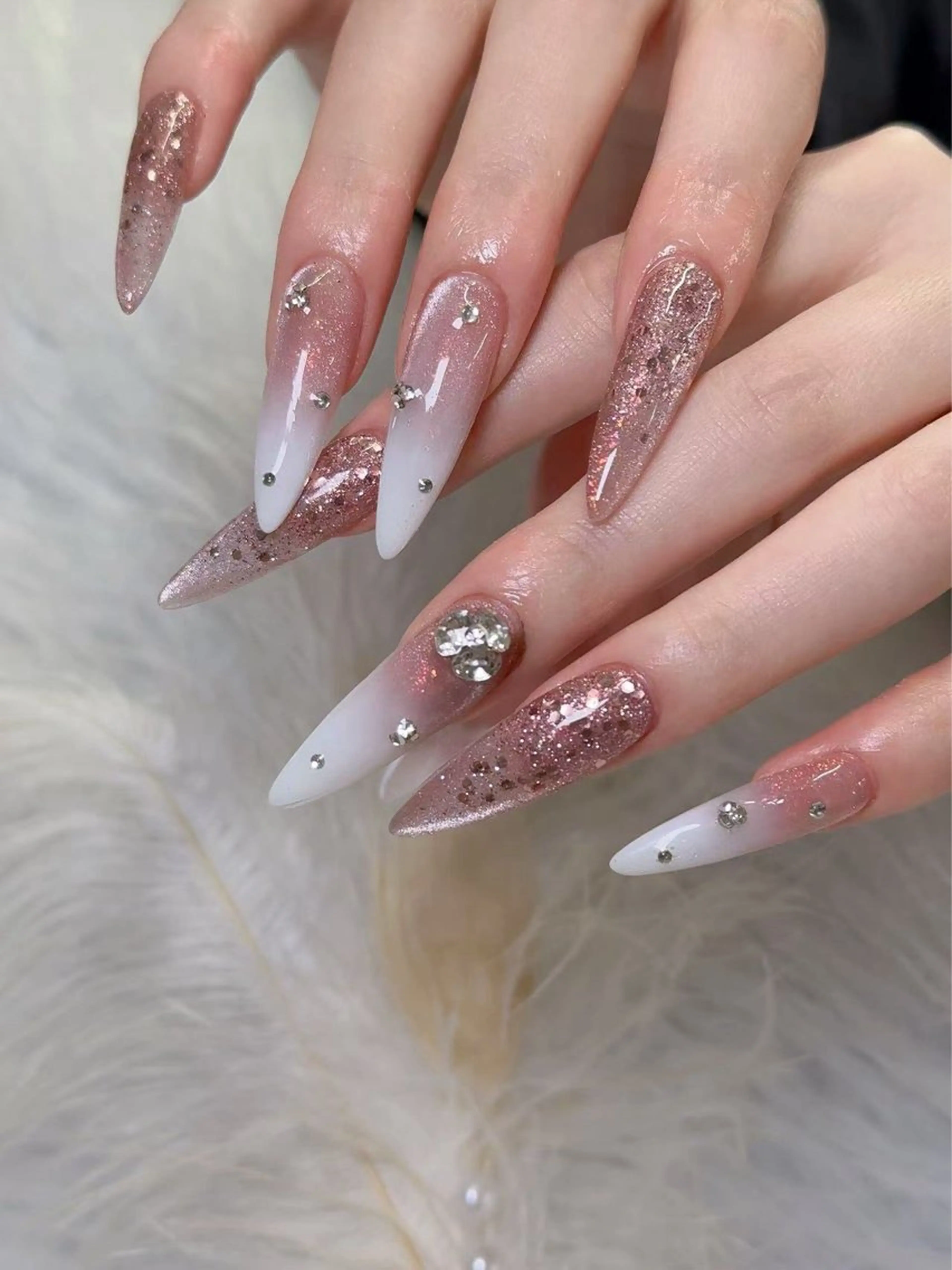 ネイル Glow Nail スカルプ専門店のネイルデザイン