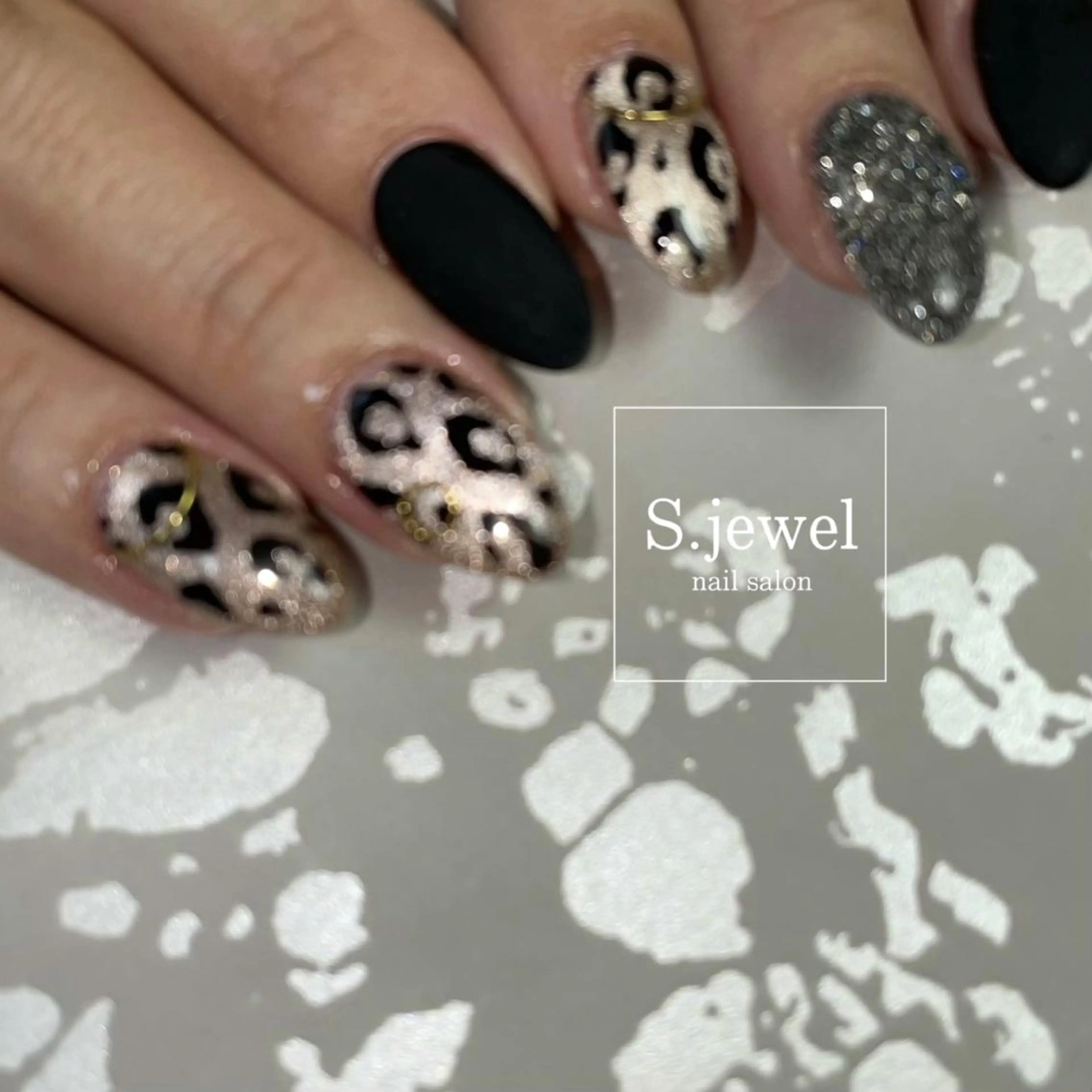 ネイル S. JEWELのネイルデザイン