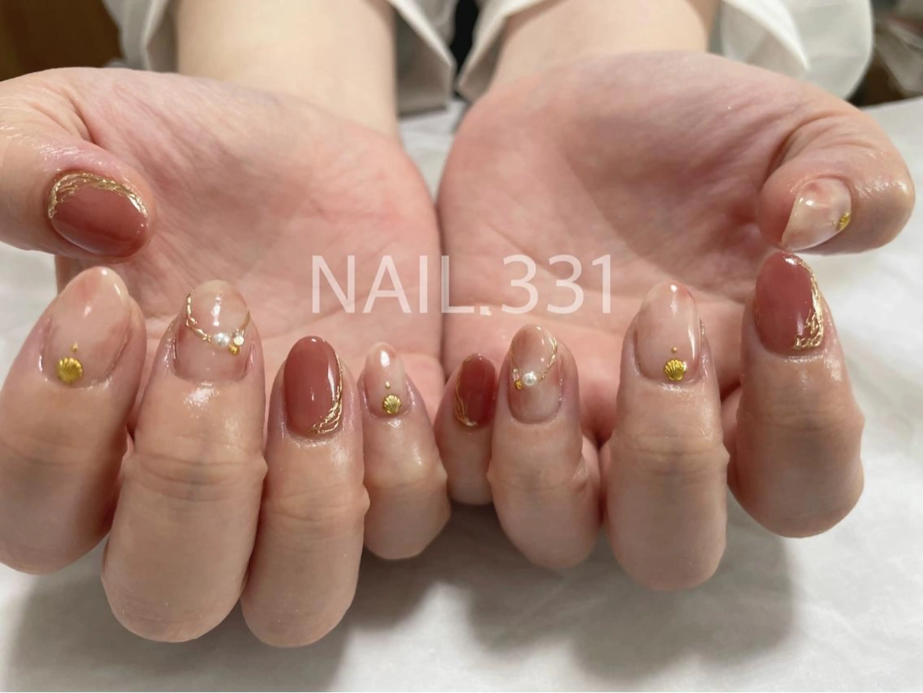 ネイル Nail 331のネイルデザイン