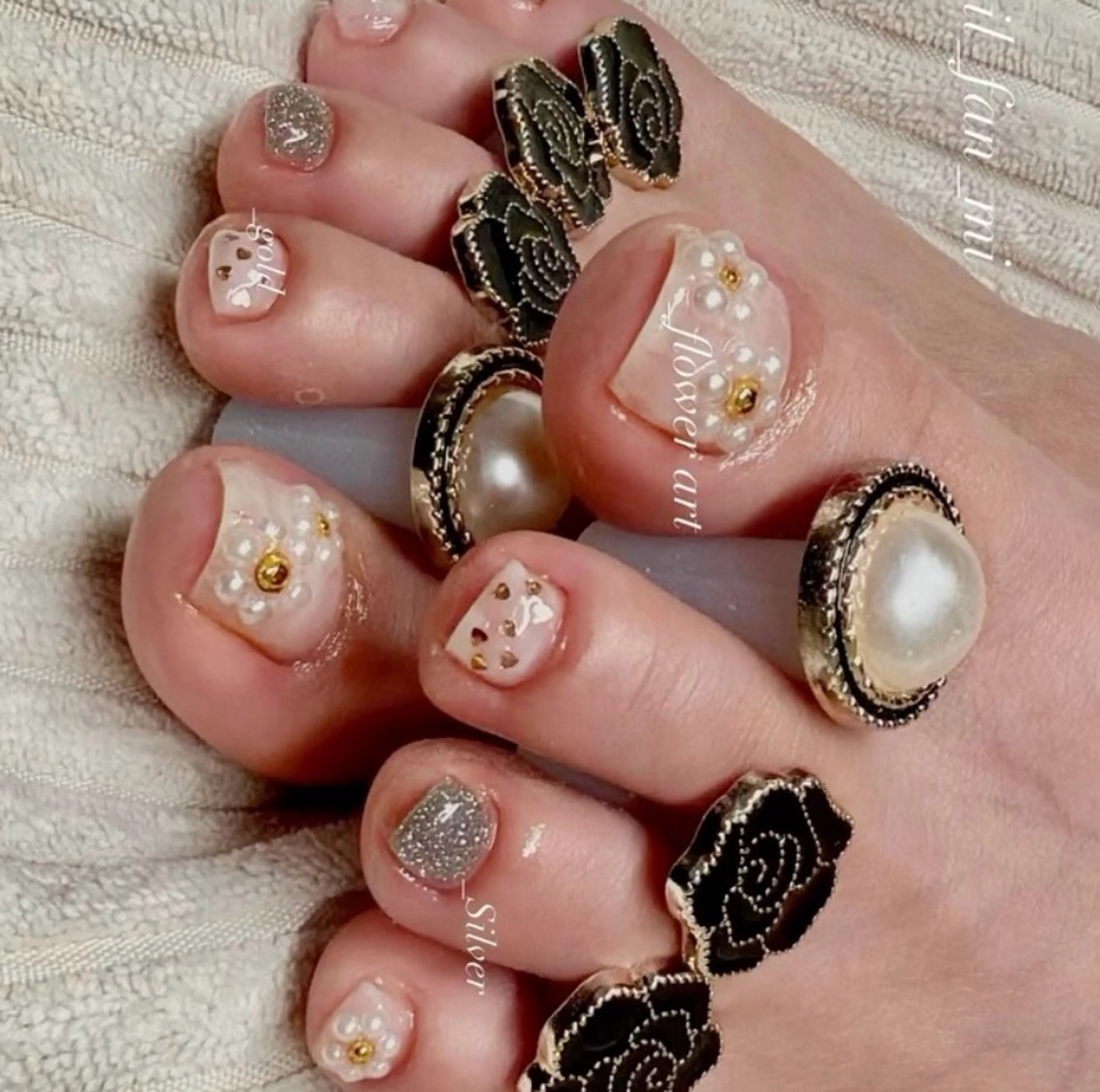 【フット】シンプル定額デザイン／オフパーツ込の写真