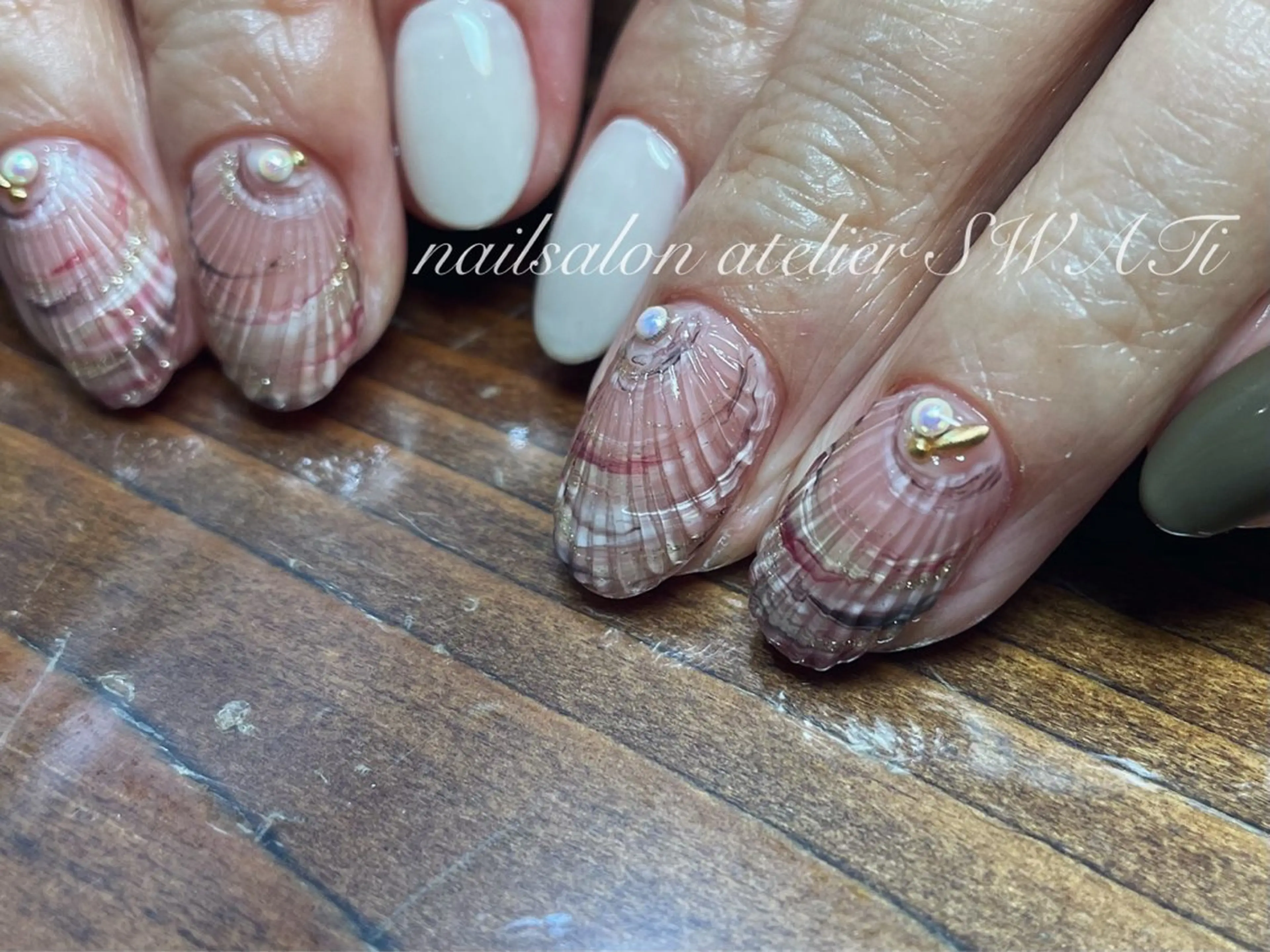 ネイル nailsalon SWATiのネイルデザイン