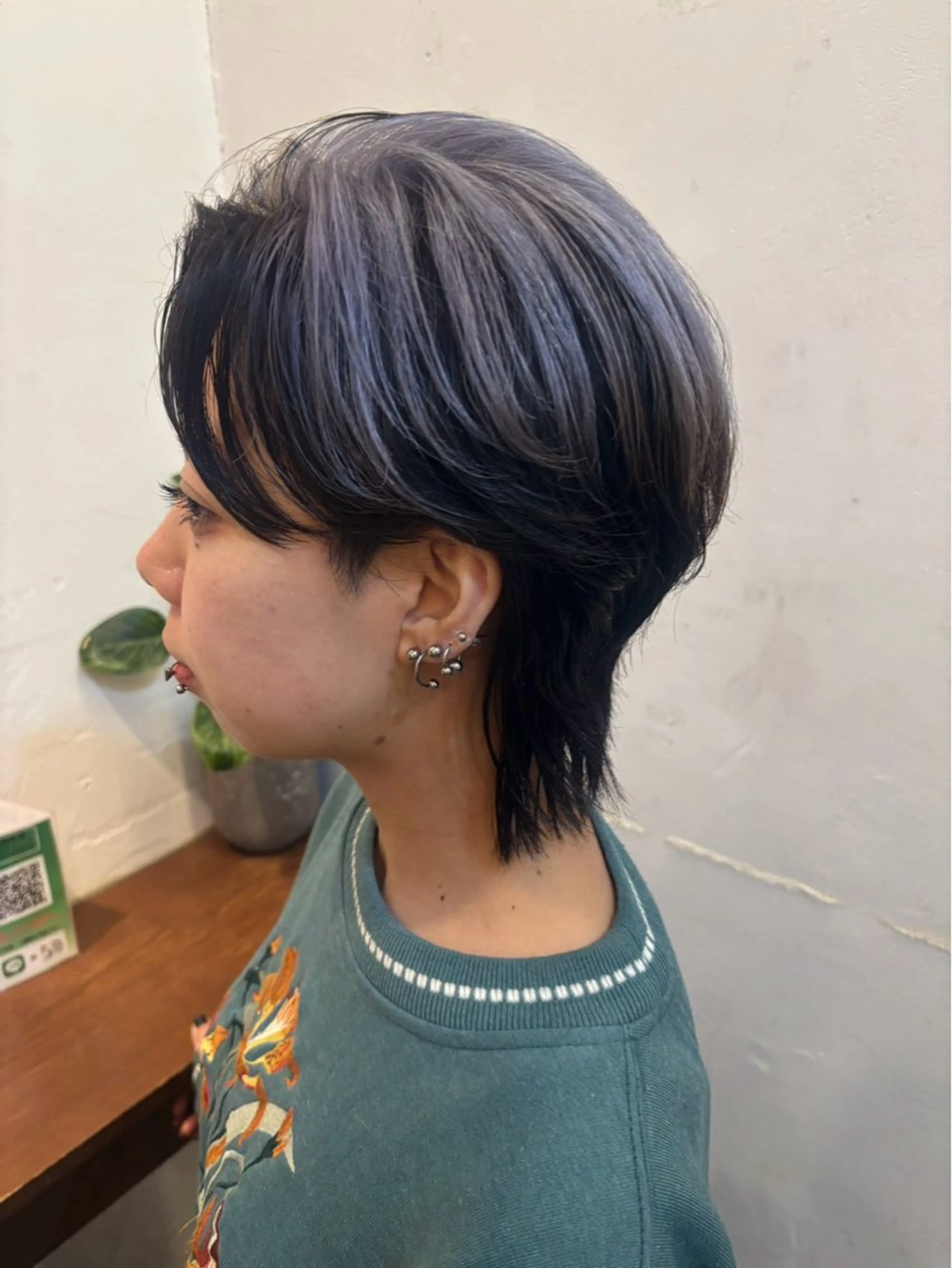 ショート カラー ウルフカット trife by  AKARA所属・trife美容師 KAZUMIのヘアスタイル