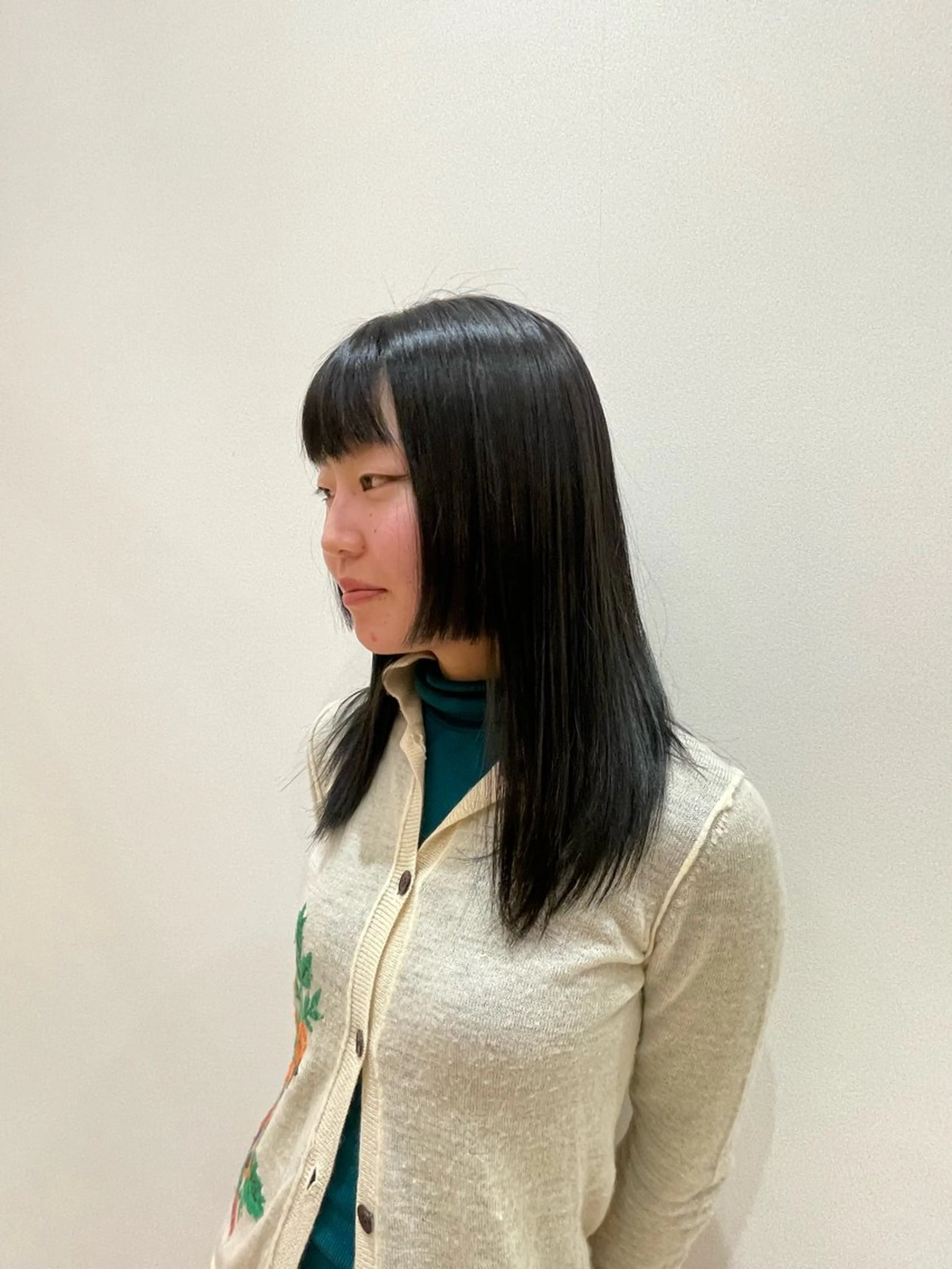 セミロング カラー 姫カット ストレート/カラー ゆづきのヘアスタイル