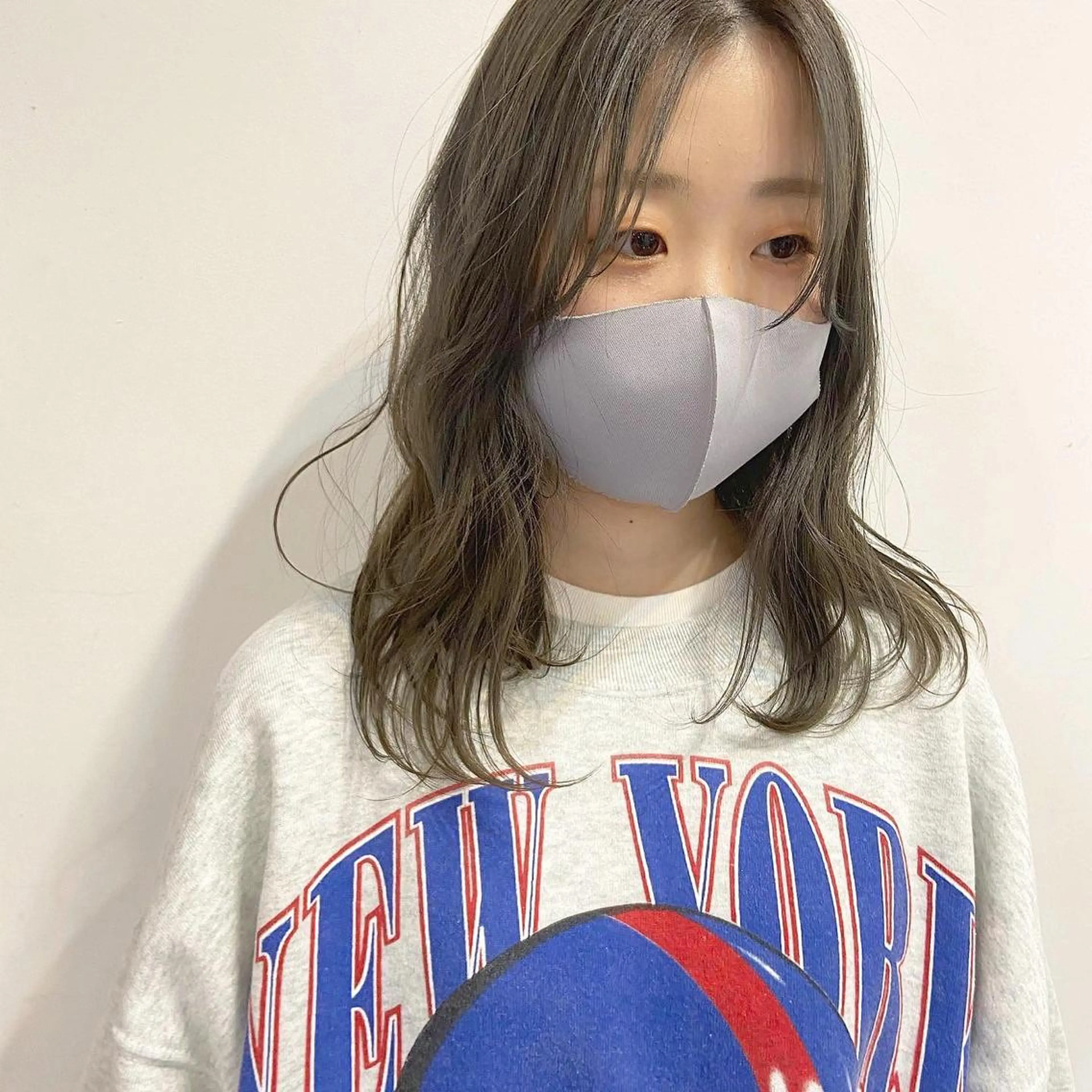 セミロング カラー ヘアアレンジ satsuki 暖色・ブラウンカラーのヘアスタイル