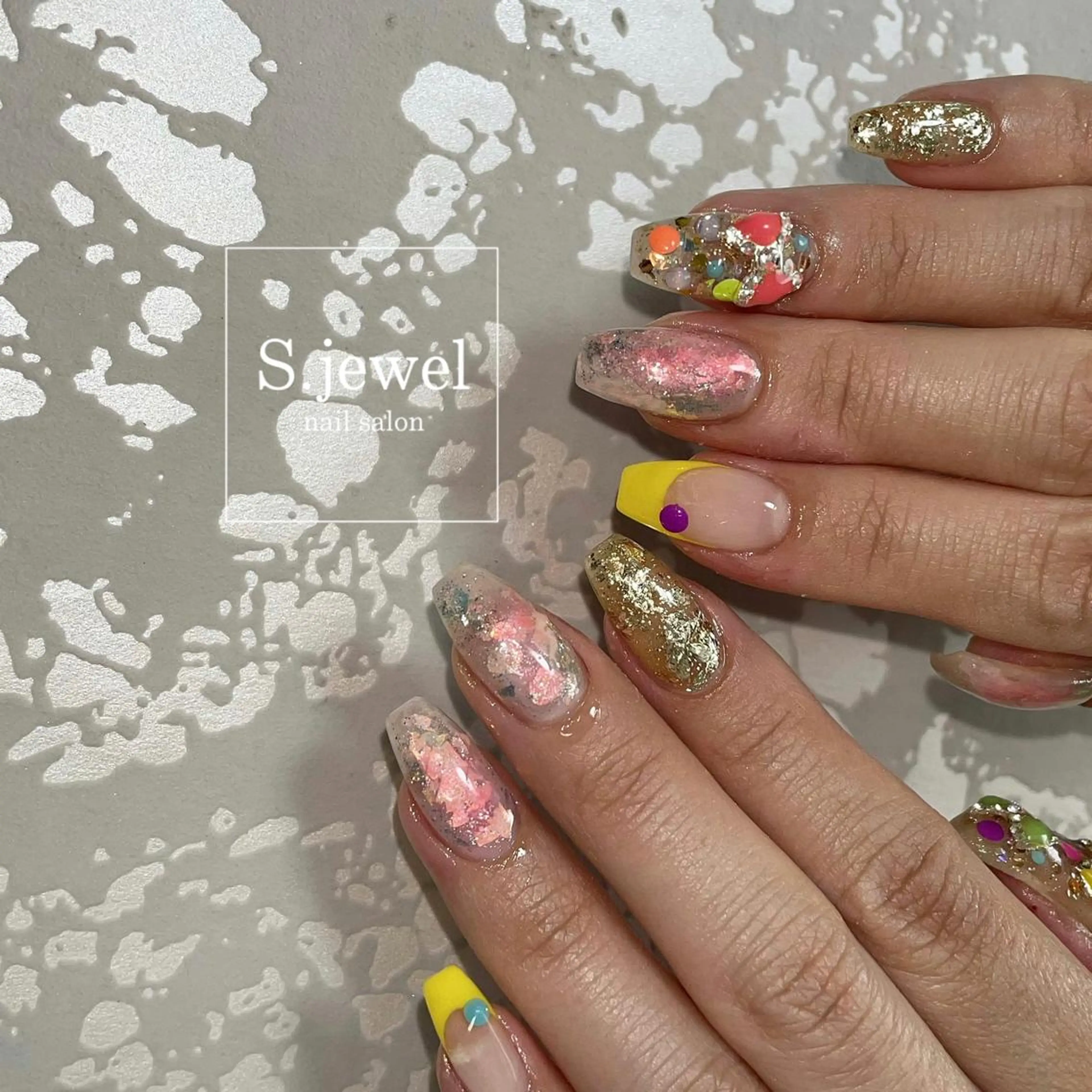 ネイル S. JEWELのネイルデザイン