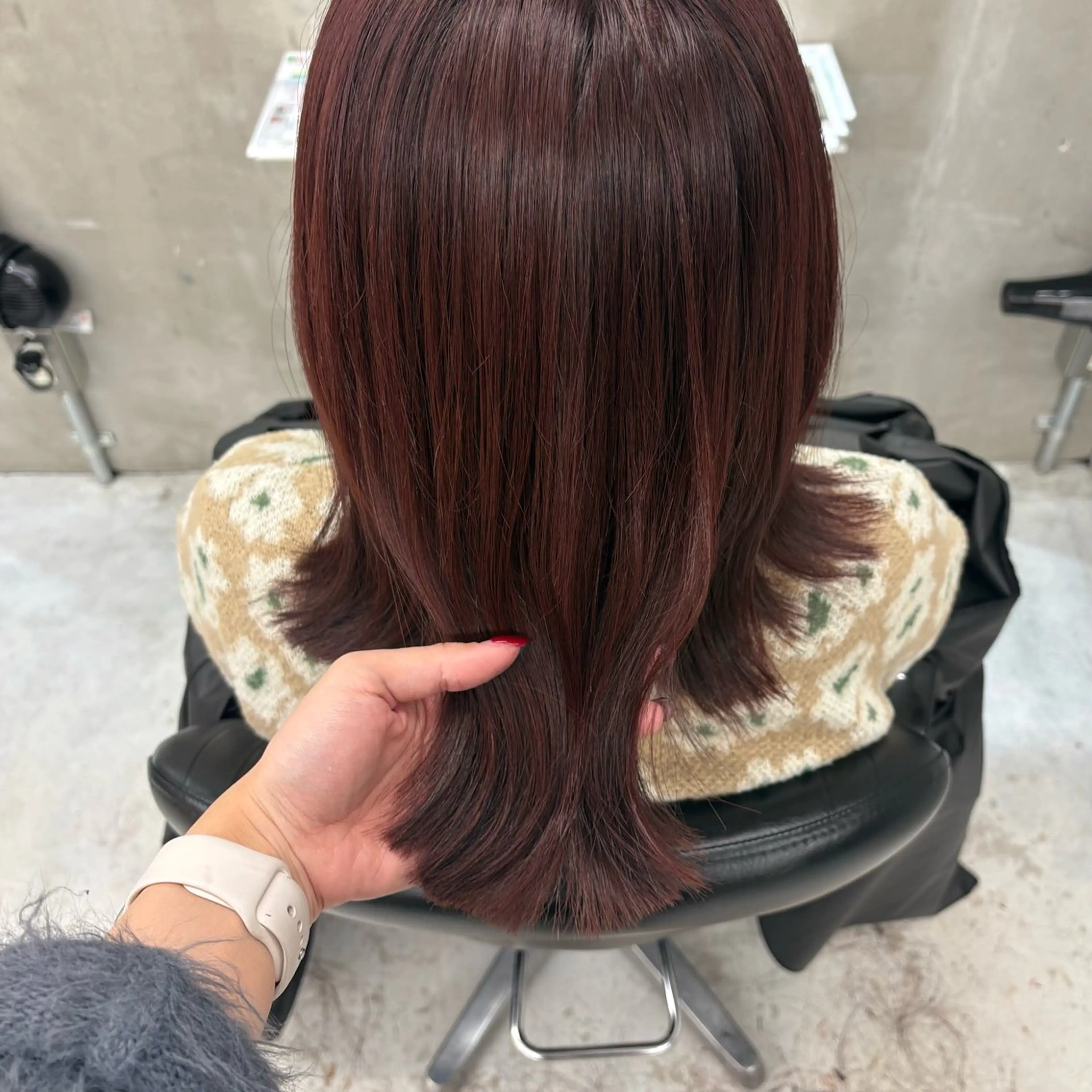 ミディアム カラー ブラウンカラー レッドカラー レッドブラウン カット ヘアカラー 韓国レイヤー/暖色 カラー/KOTONEのヘアスタイル