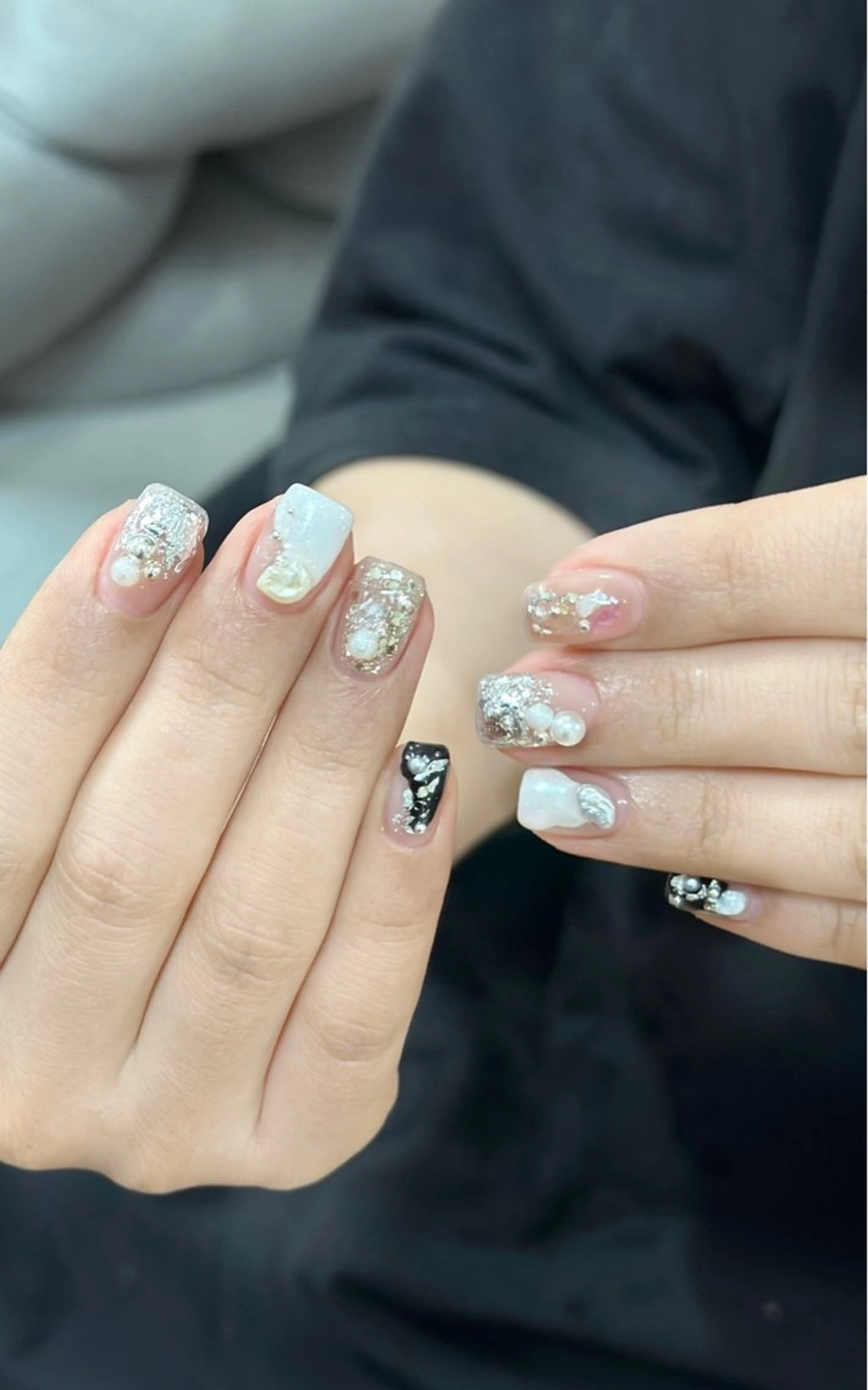 ネイル ハンドネイル AngelChris ビューティーサロンのネイルデザイン