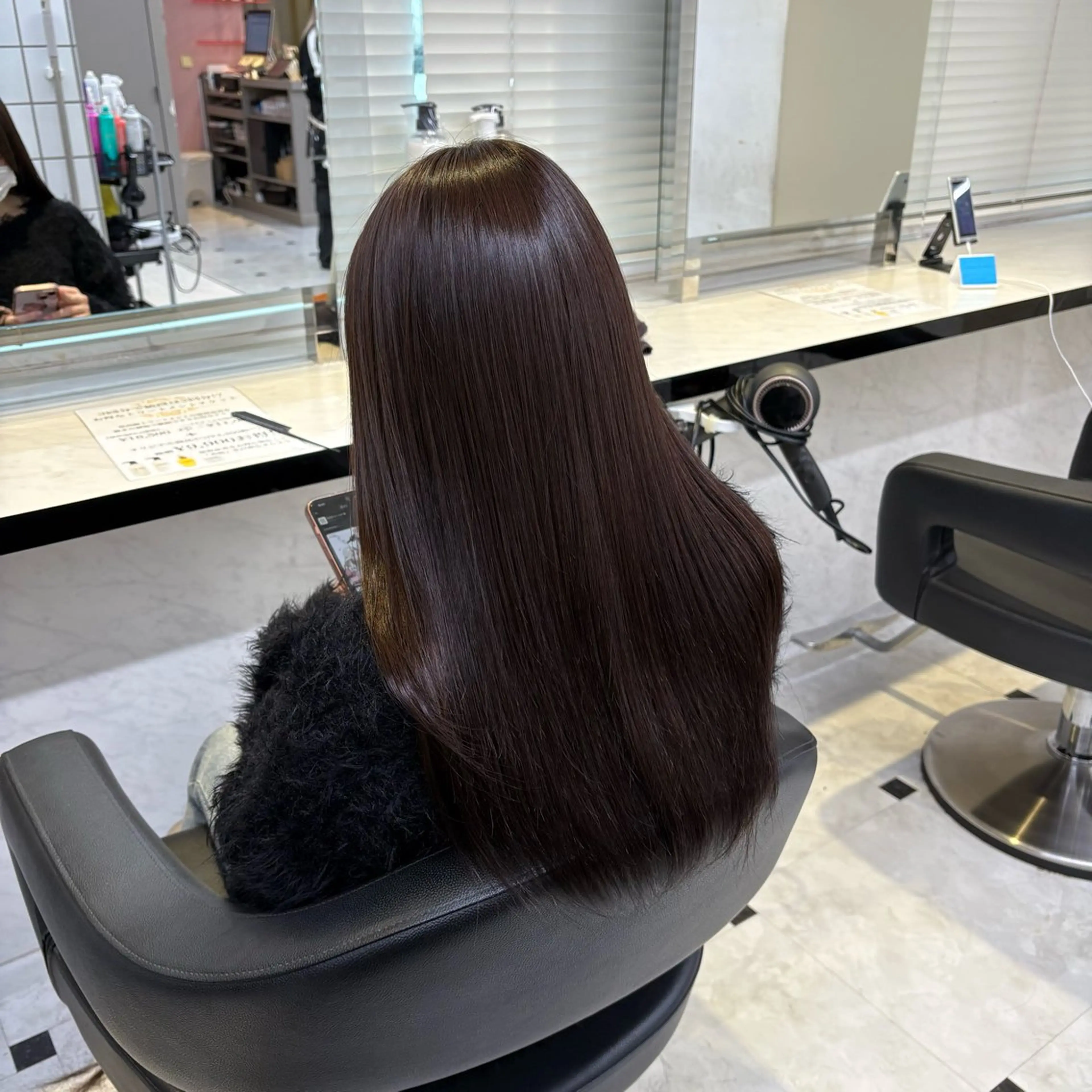 ロング カラー ヘアカラー トリートメント ヘッドスパ ヘアセット 透明感ベージュカラー 🪞上野🪞AIのヘアスタイル