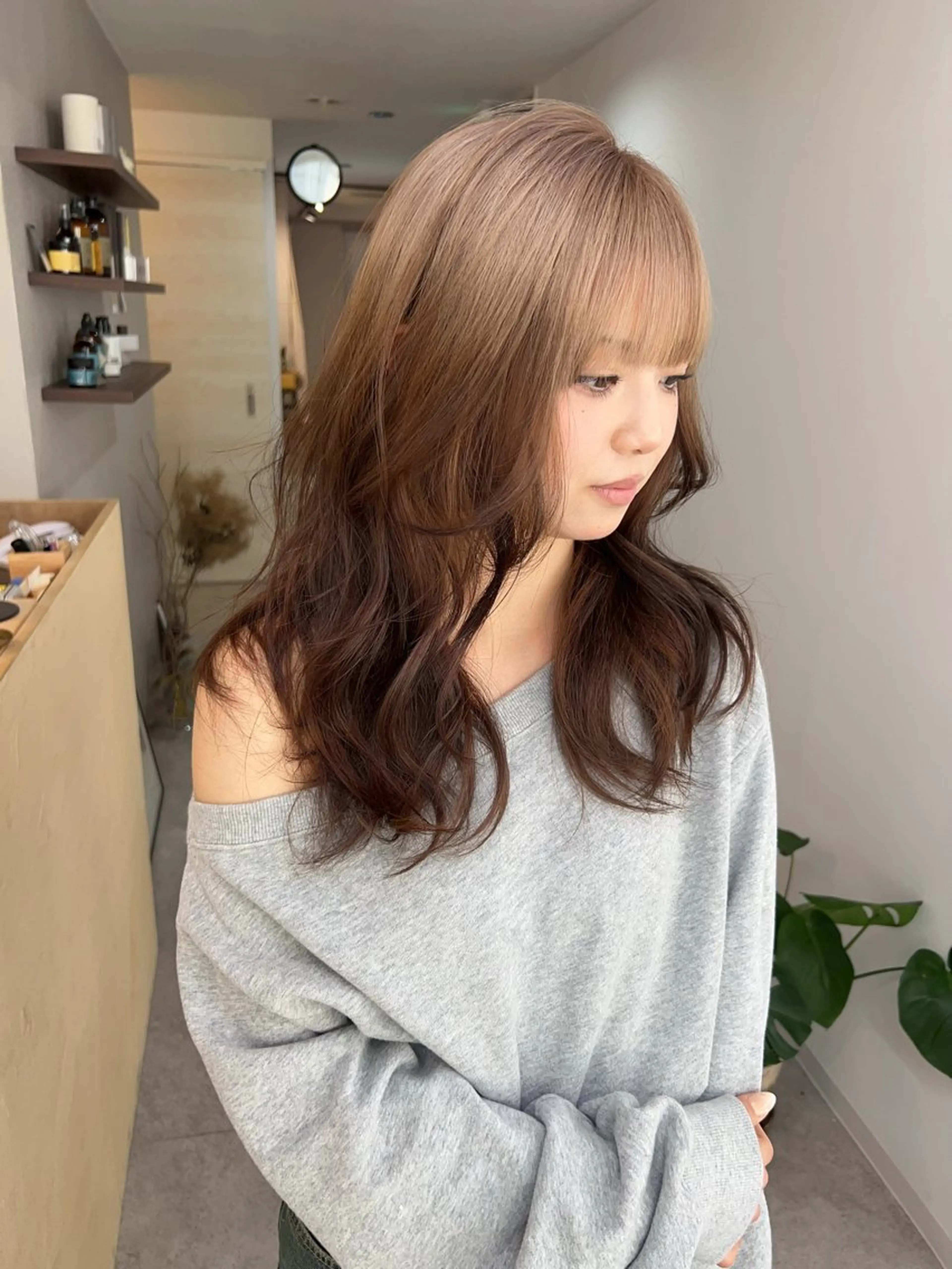 セミロング カラー カット ヘアカラー トリートメント 韓国レイヤー/ハイ トーン/優太のヘアスタイル