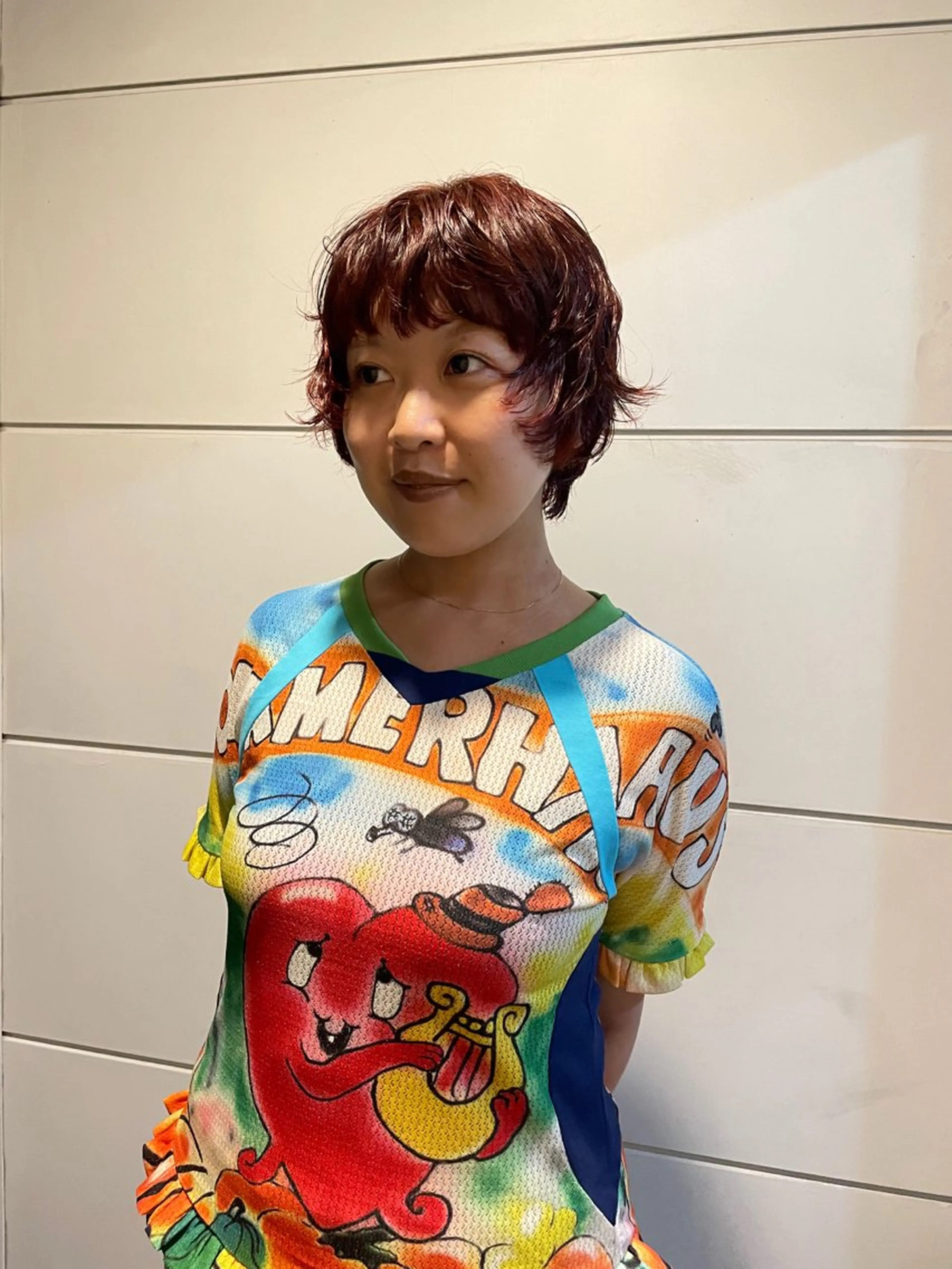 ショート カラー パーマ 顔周りカット レイヤーカット オン眉 ショートヘア miyou/透明感カ ラー/髪質改善カラーのヘアスタイル