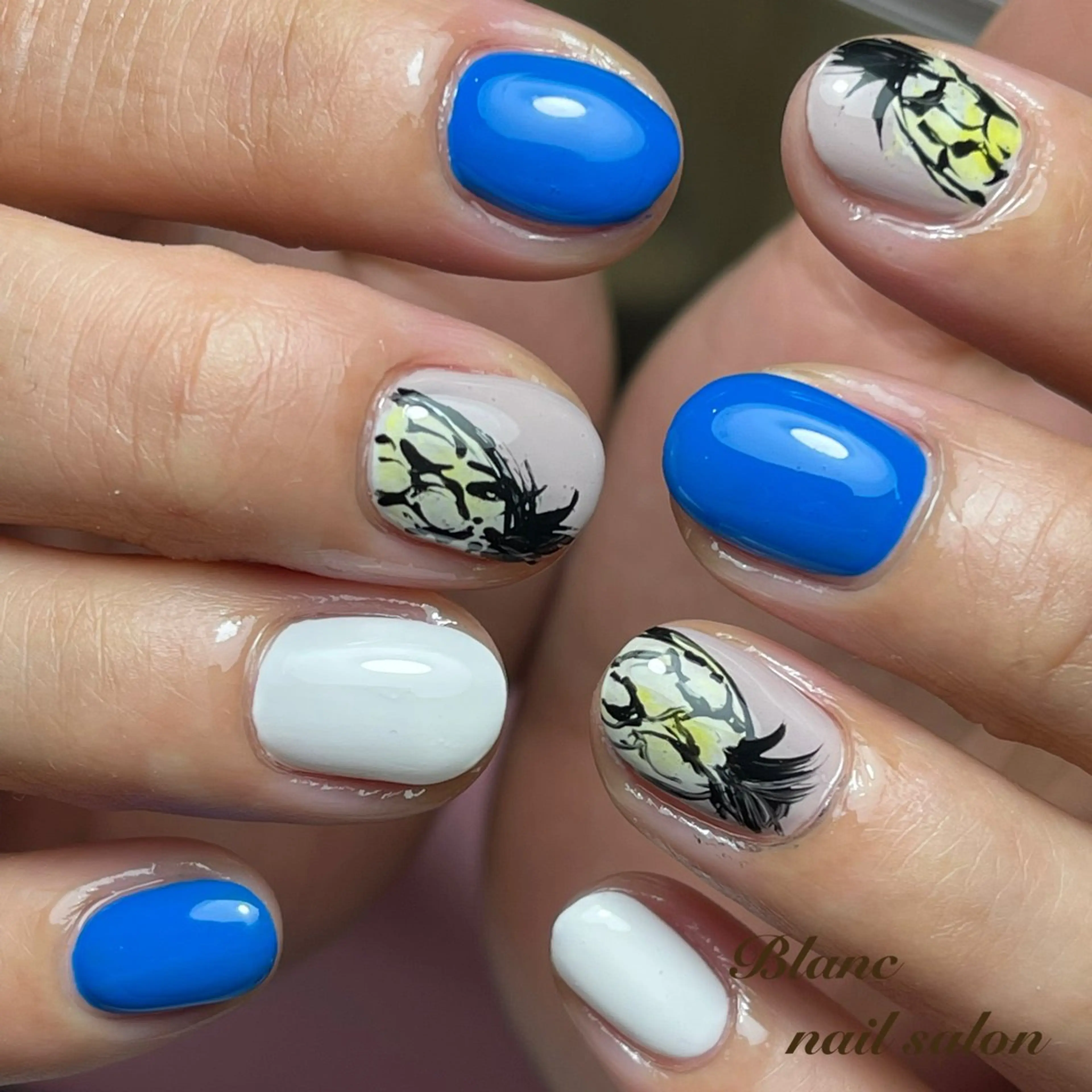 ショート Blanc ブランのネイルデザイン