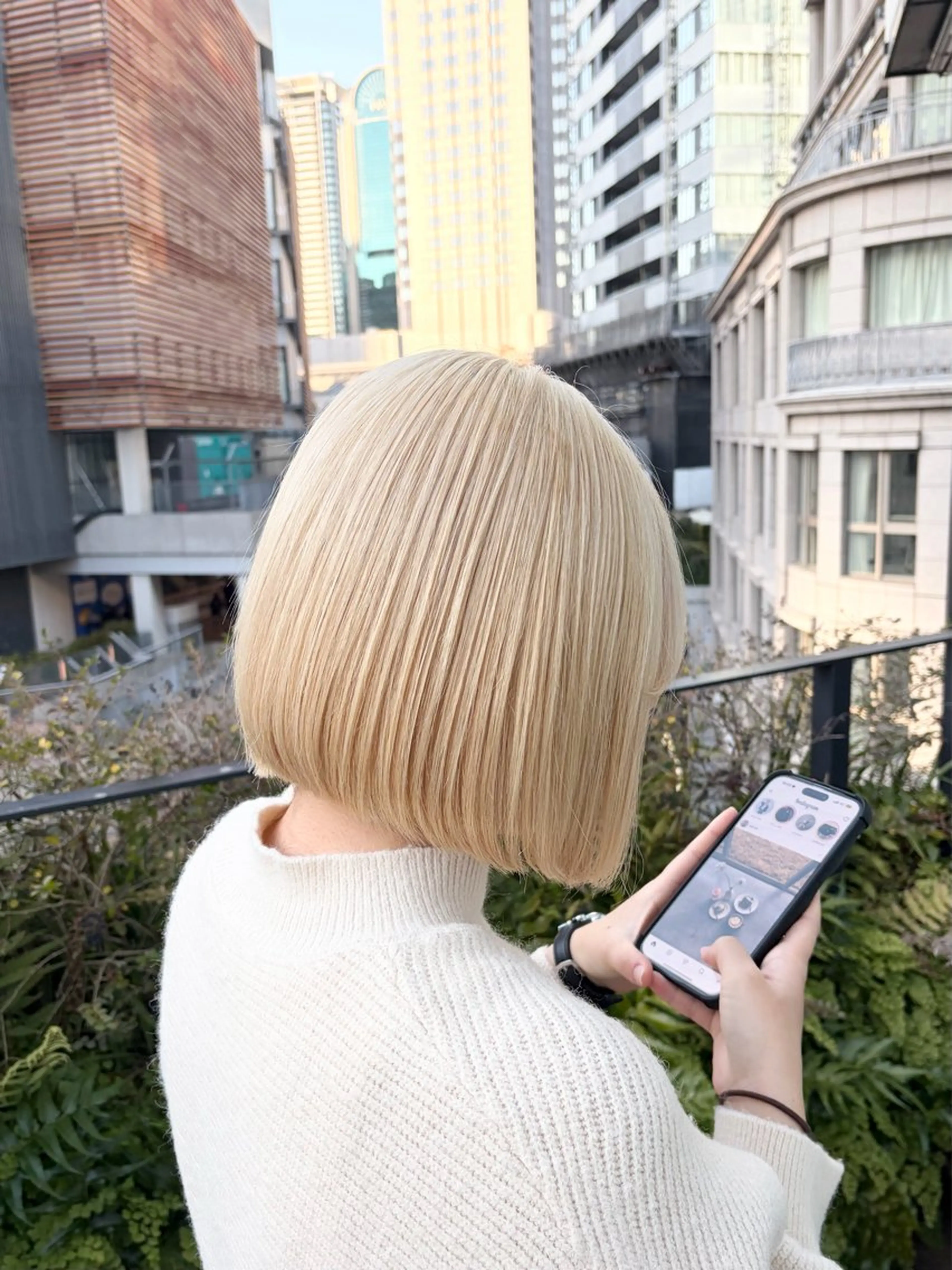 ミディアム カット ヘアカラー トリートメント GRAN Lucia 梅田茶屋町店所属・柔らかいハイトーン/ kizunaのヘアスタイル