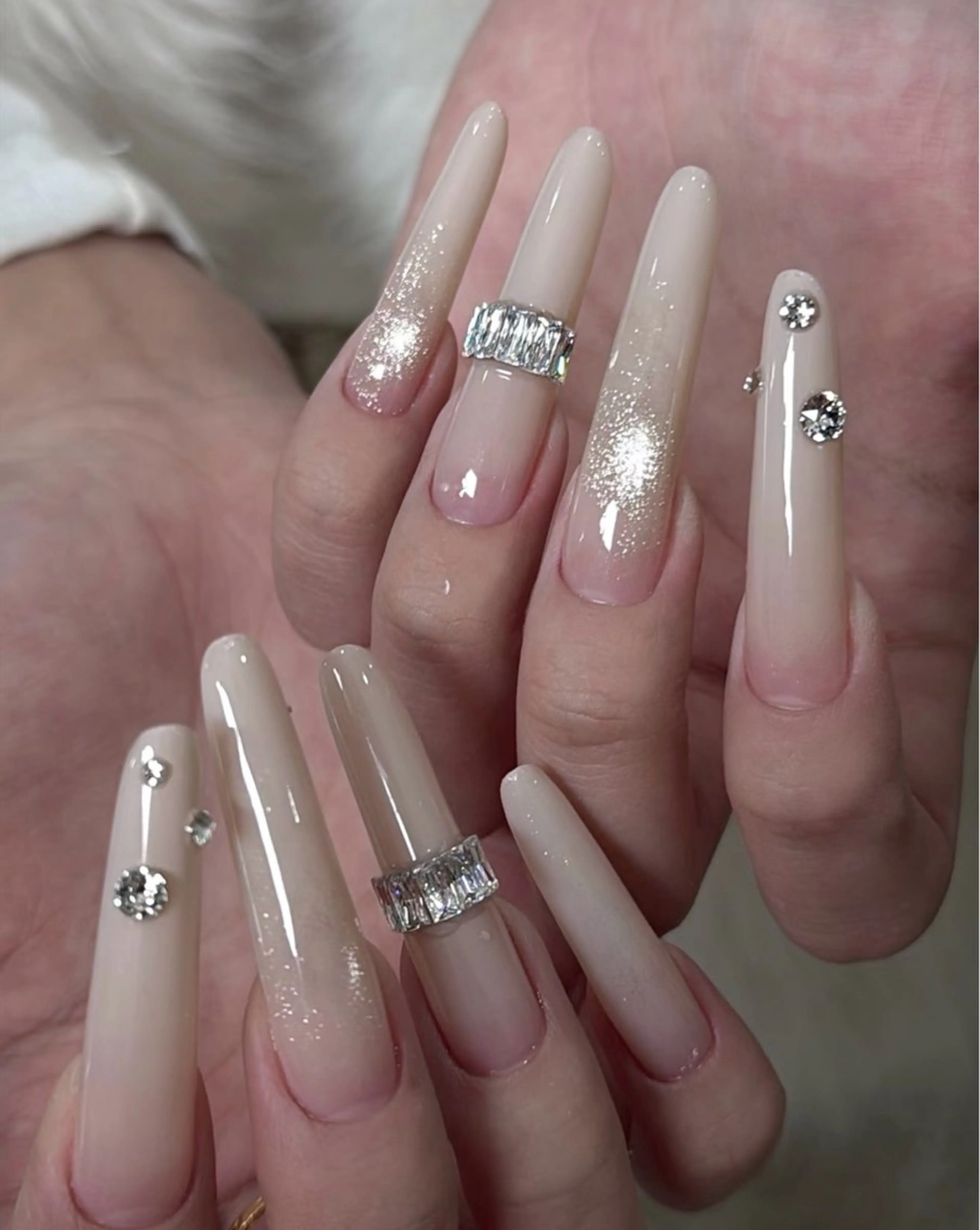 ネイル オーロラネイル チークネイル 成人式 フットネイル フレンチネイル ハンドネイル 長さだし専門 ありさのネイルデザイン