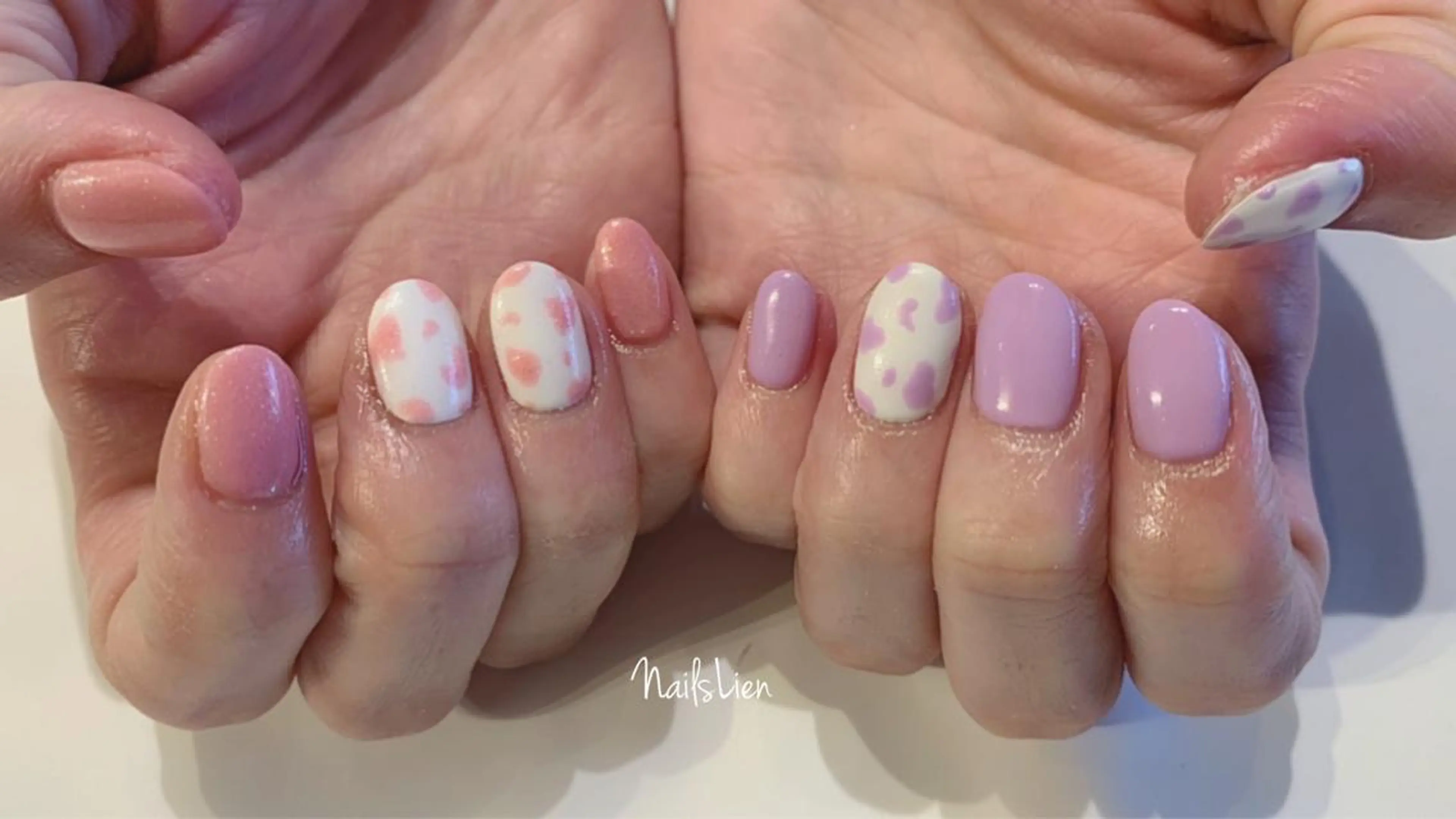 ネイル アニマル柄 パステルネイル 冬ネイル studio e n / RiNのネイルデザイン