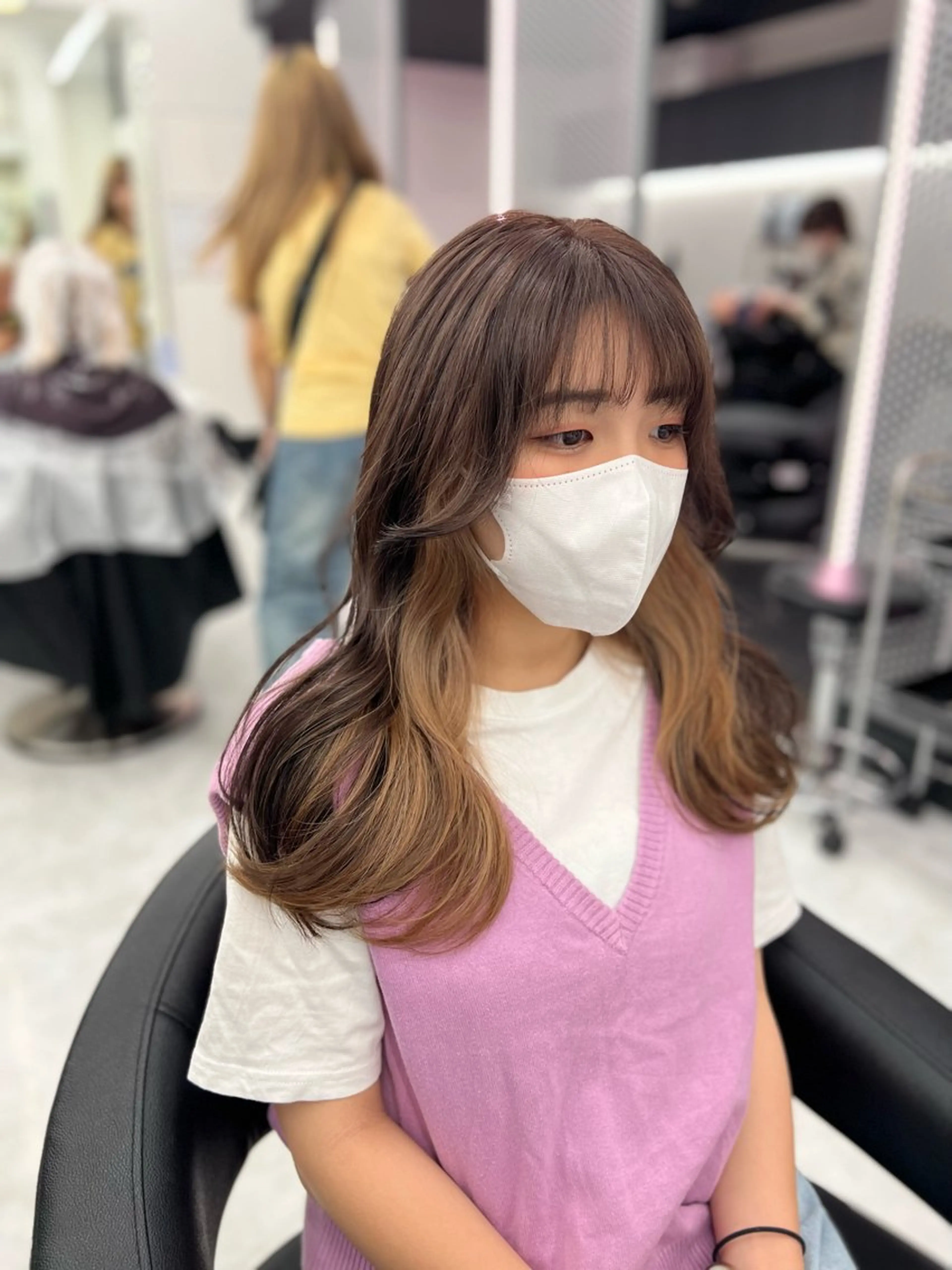 セミロング カラー ヘアアレンジ カット ヘアカラー トリートメント ヘッドスパ ヘアセット 透明感×韓流ハイ トーン🫧RYUTAのヘアスタイル