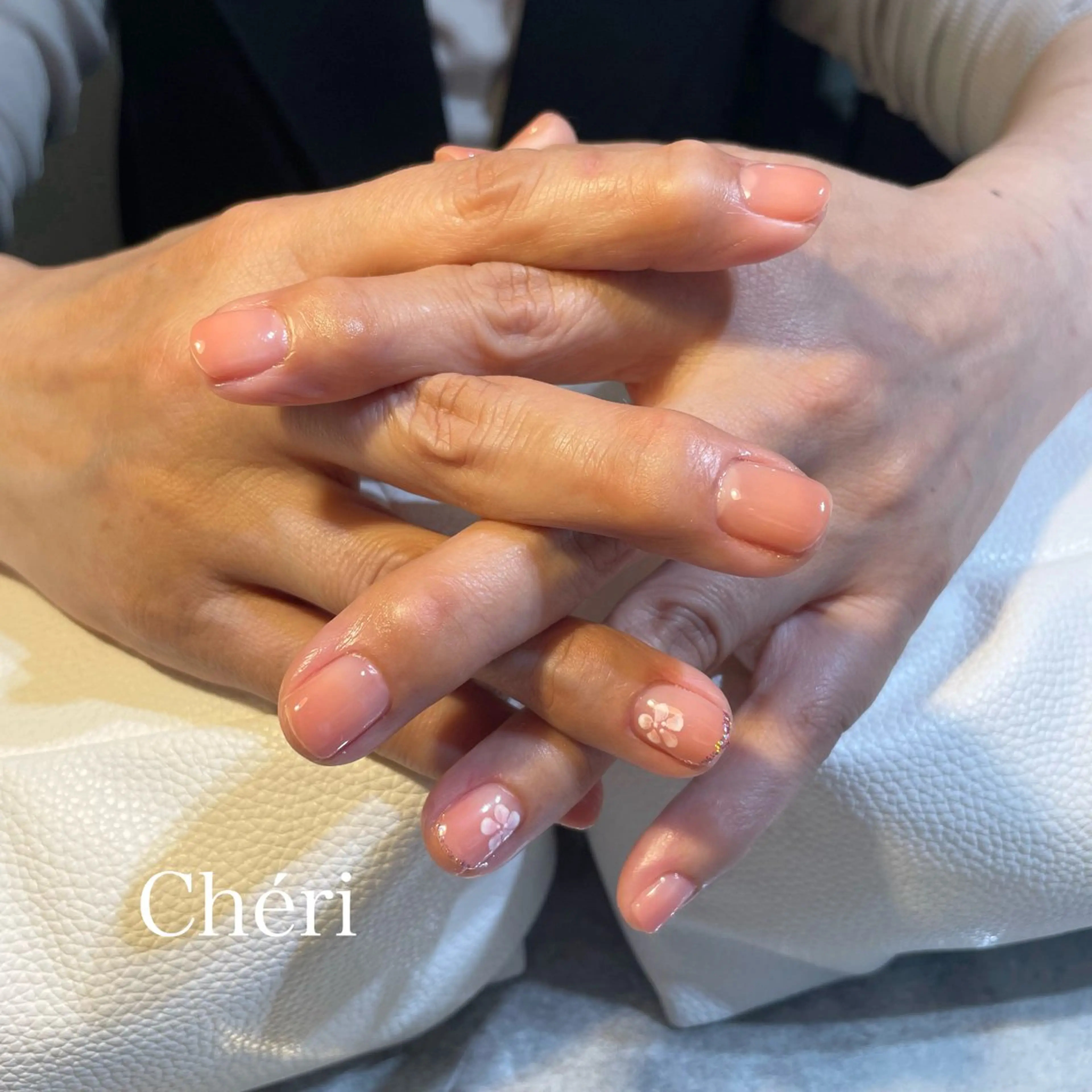 ネイル アートネイル グラデーション Chéri［シェリ］ nail salonのネイルデザイン