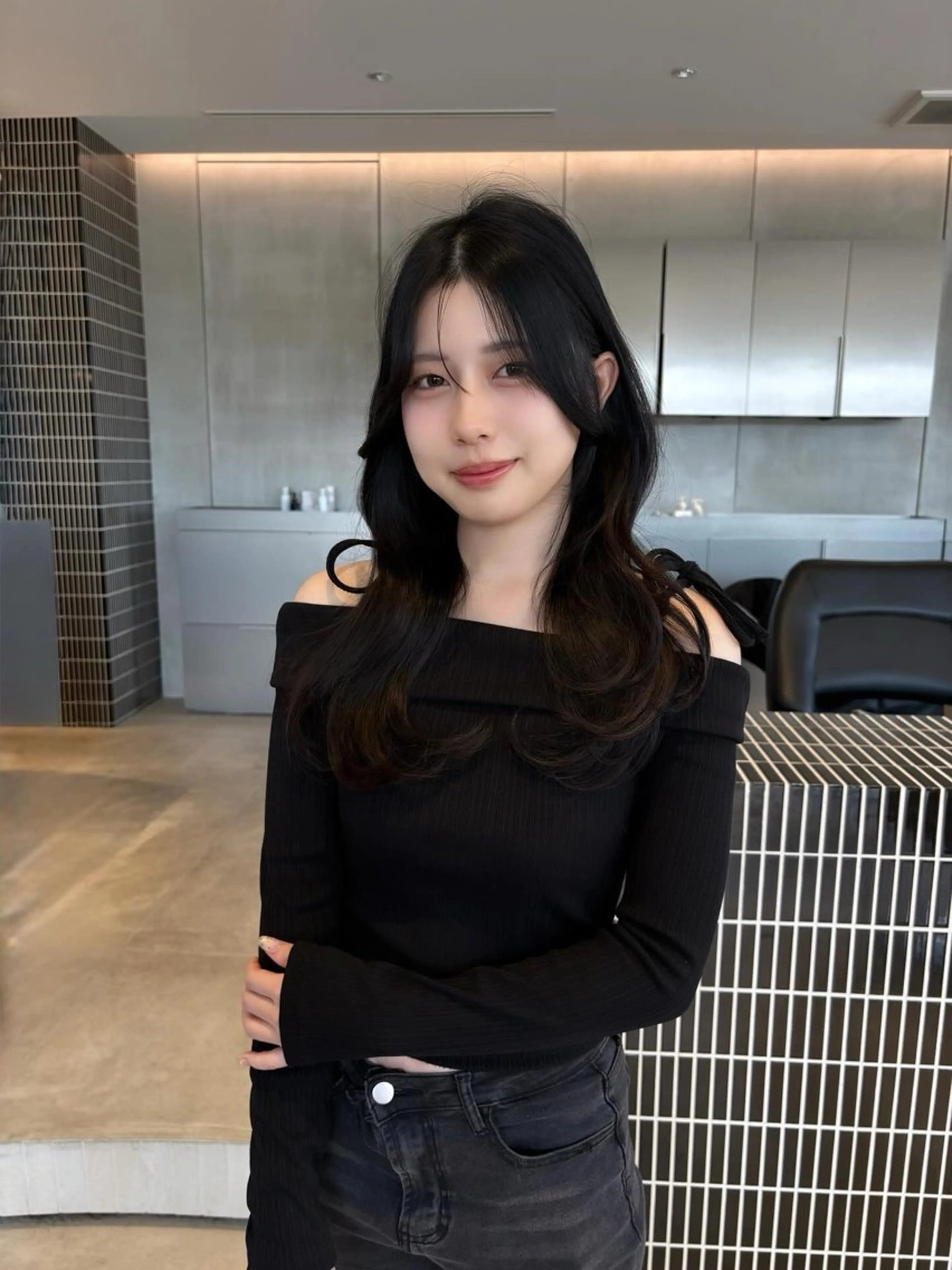 ロング 顔まわりレイヤー 顔周りカット レイヤーカット カット ハイトーン💗ピンク 🛼ベージュ🍀のヘアスタイル