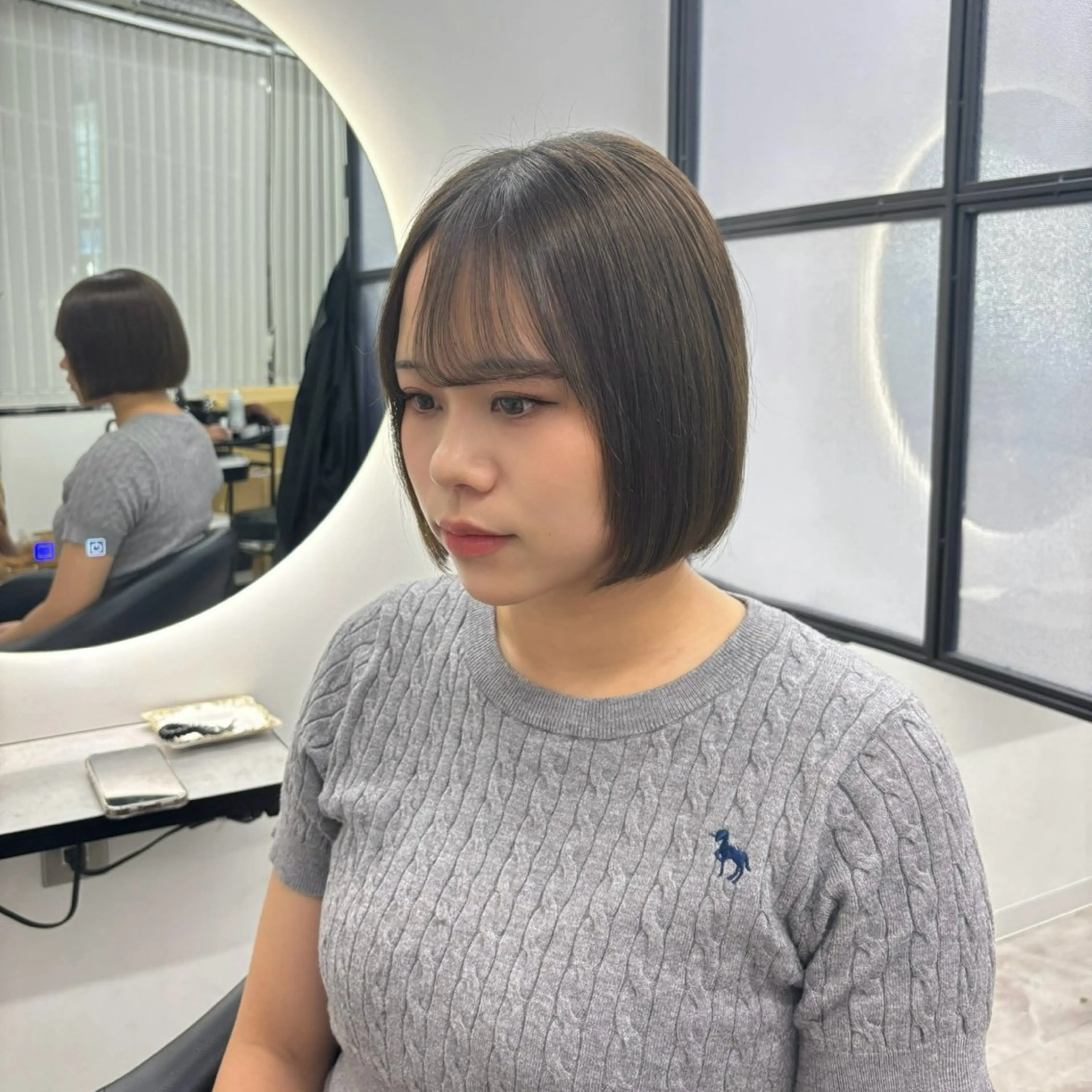 ショート カット Ren. 🦋デザインカラーのヘアスタイル