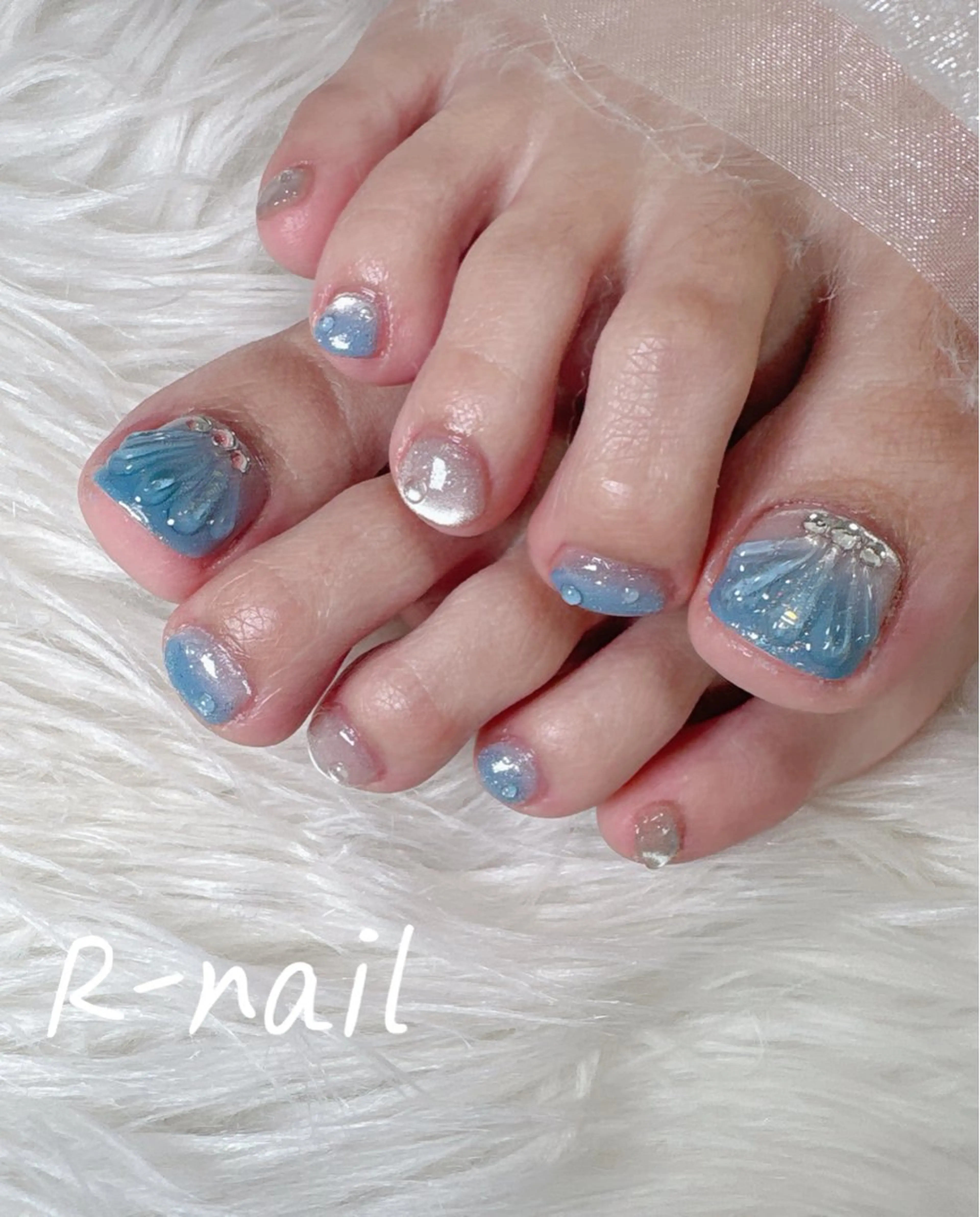 ネイル フットネイル R-nail salonのネイルデザイン