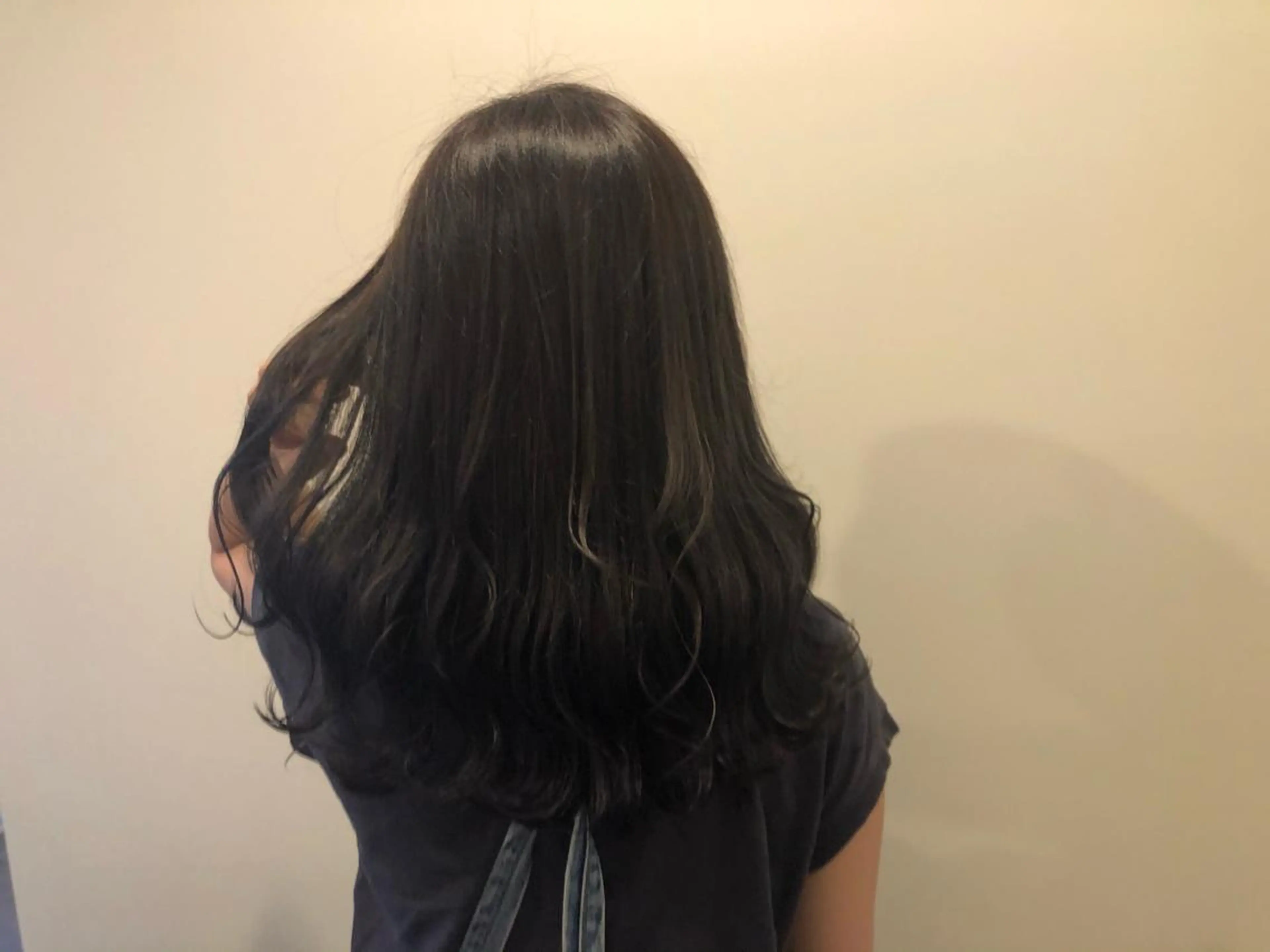 カラー アッシュ ベージュカラー ブリーチ グレージュ ラベンダーカラー Hair&Make Nahoのマツエク・マツパデザイン