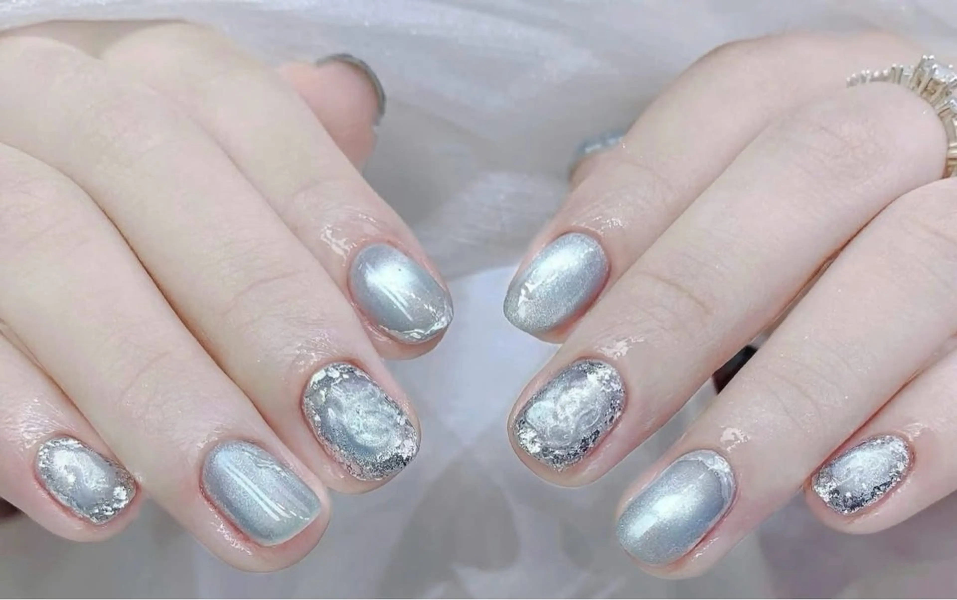 ネイル ハンドネイル T.Lee Nail Lilyのネイルデザイン