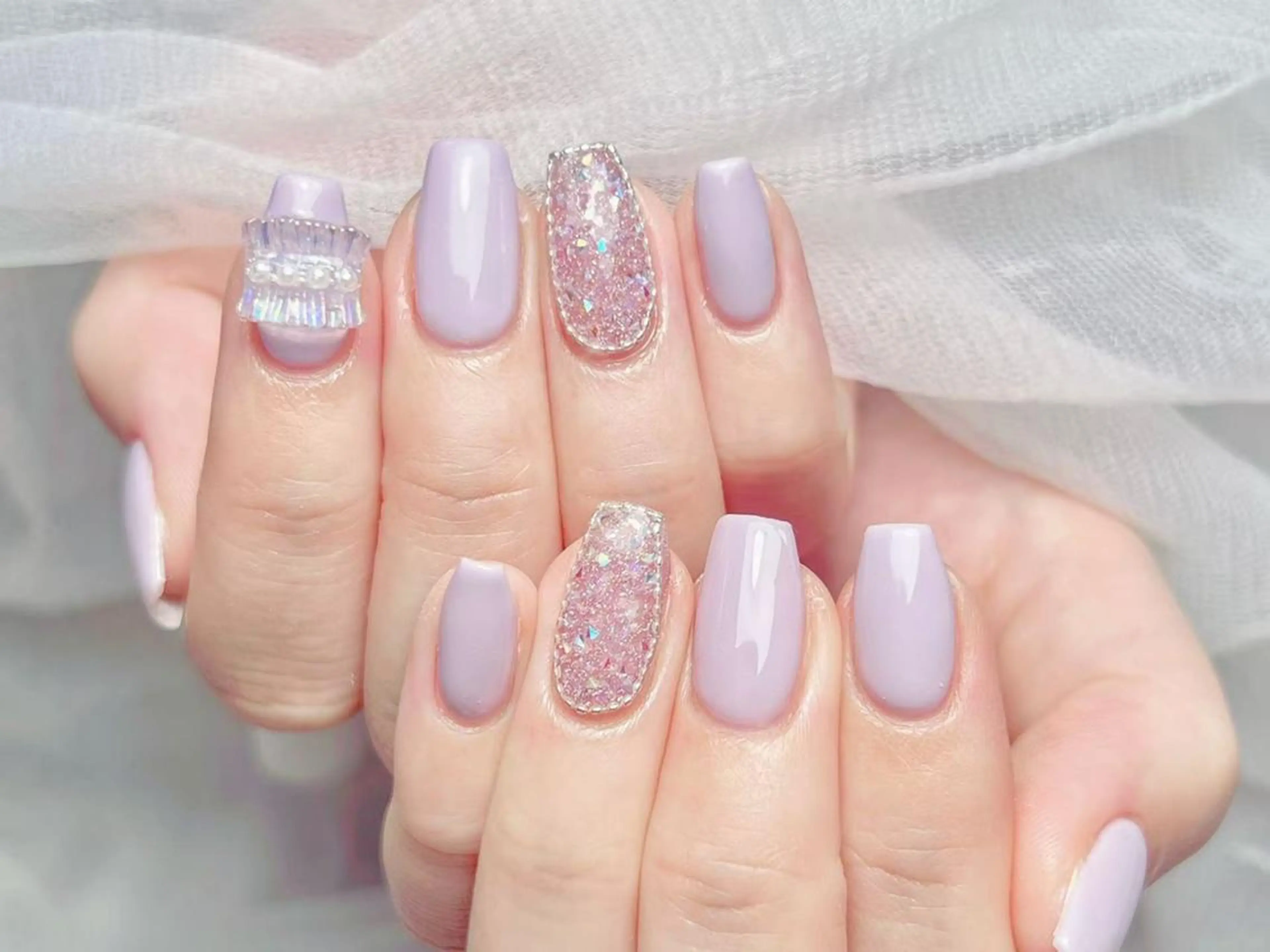 ネイル アートネイル オーロラネイル チークネイル 成人式 長さ出し Mia Miaのネイルデザイン