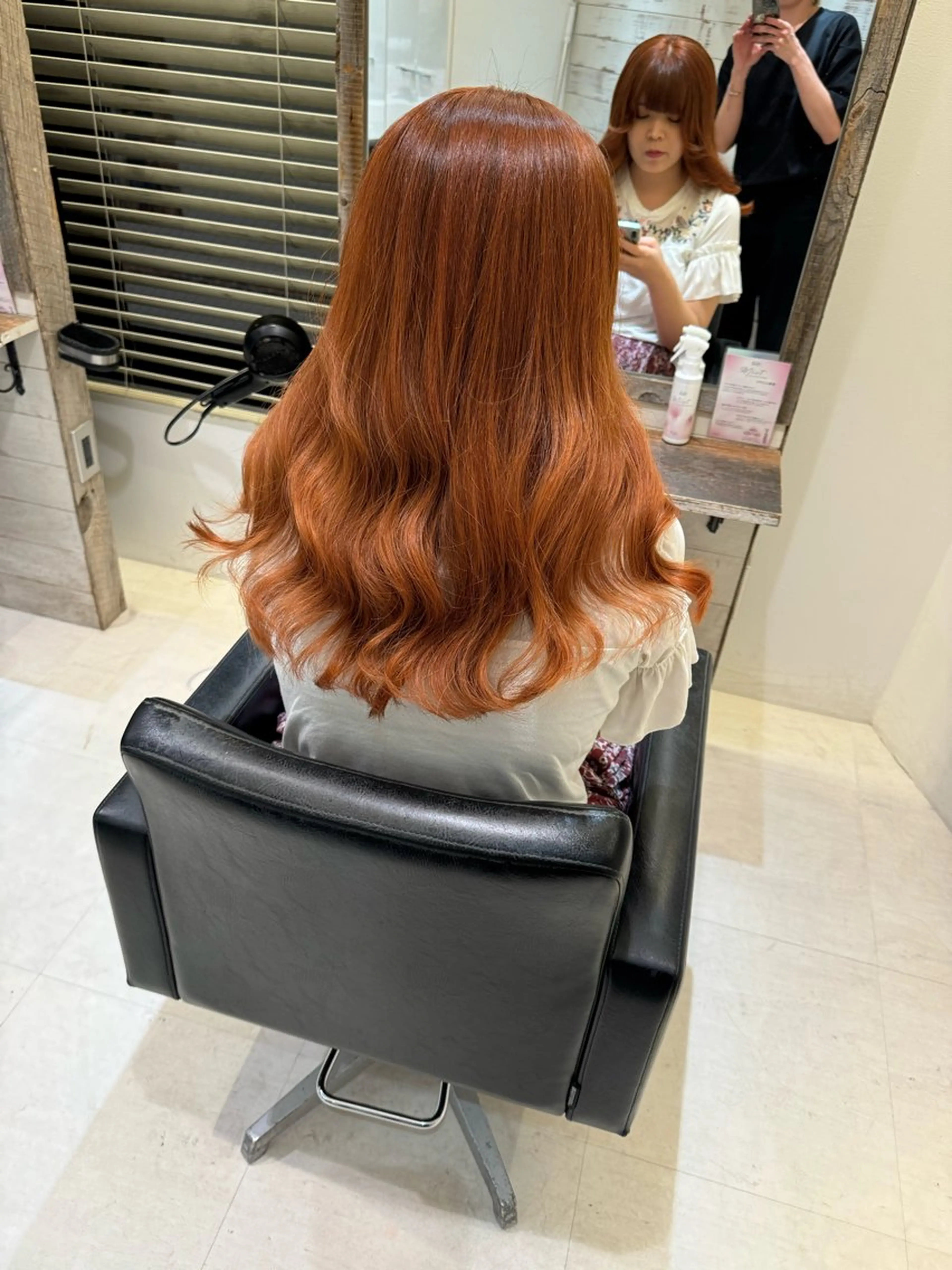 セミロング 濱川響太レディース カットモデルのヘアスタイル