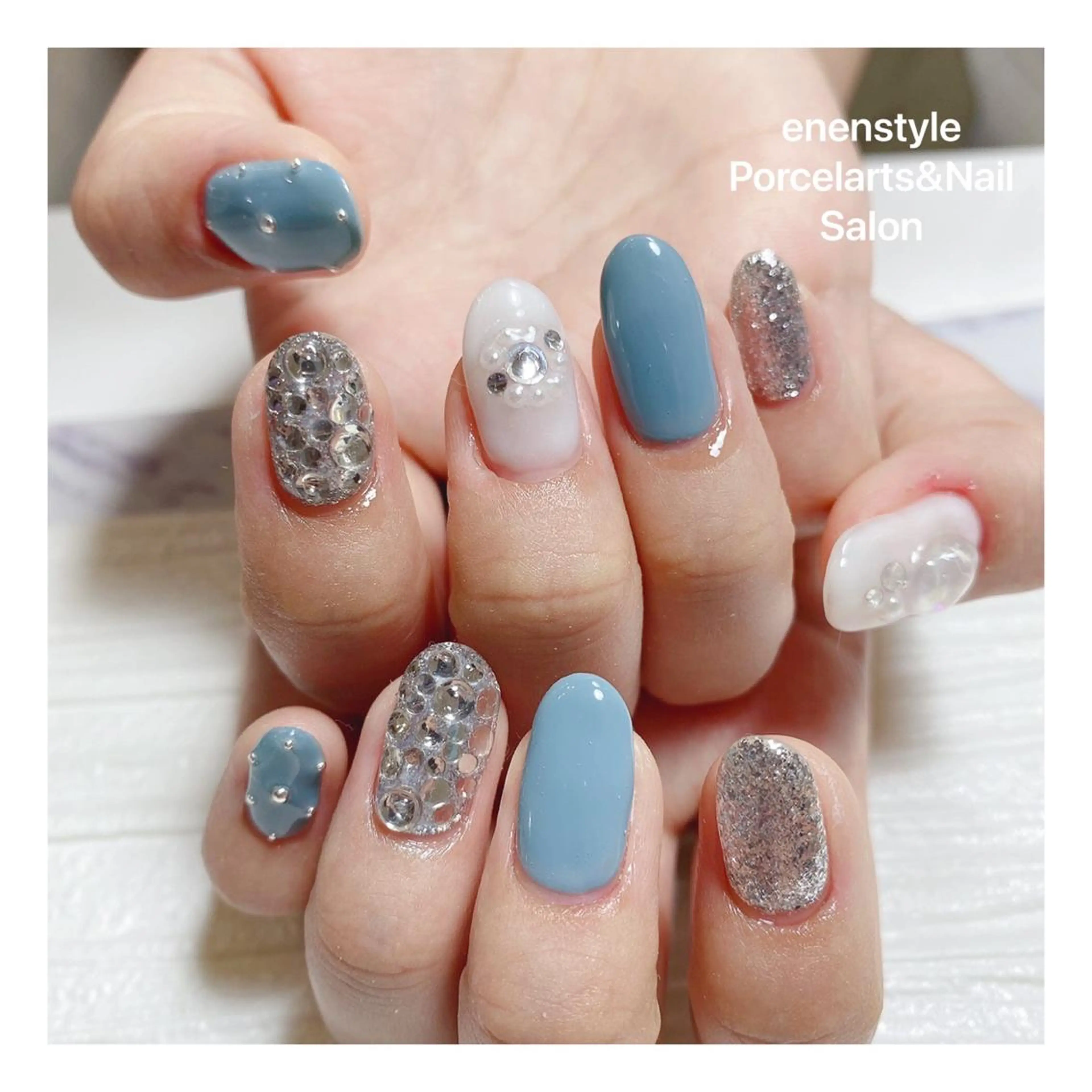 ミディアム ネイル ハンドネイル 👑enen style👑のネイルデザイン