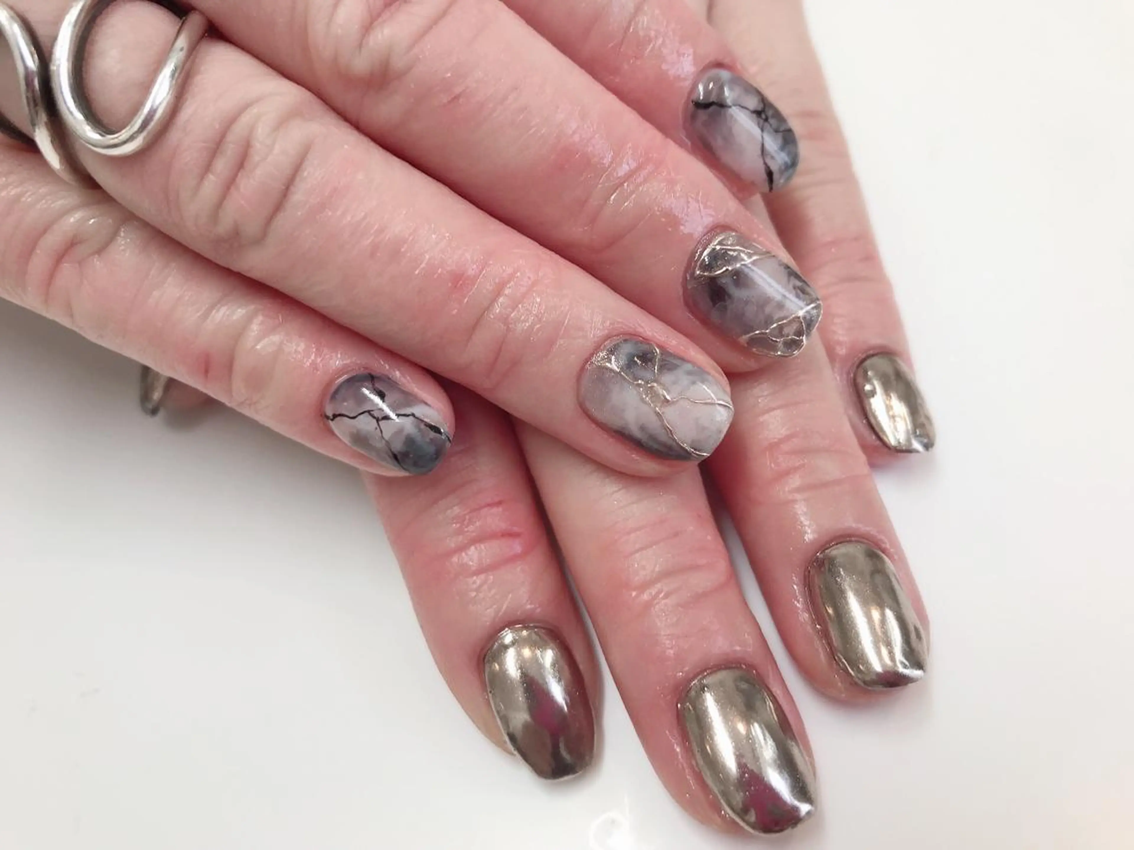 ネイル 髙橋 敦子のネイルデザイン