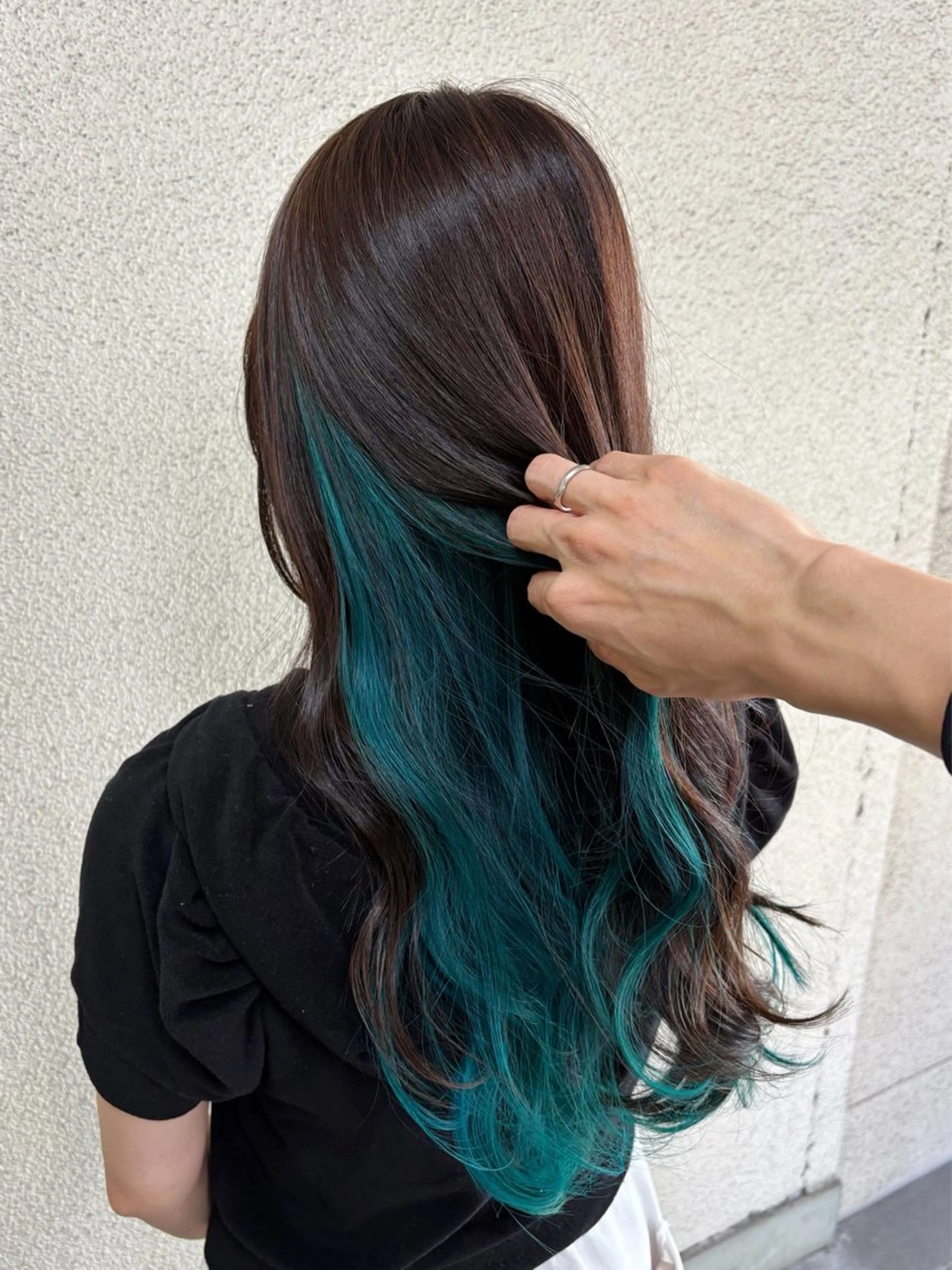 似合わせカット＋インナーカラーの写真