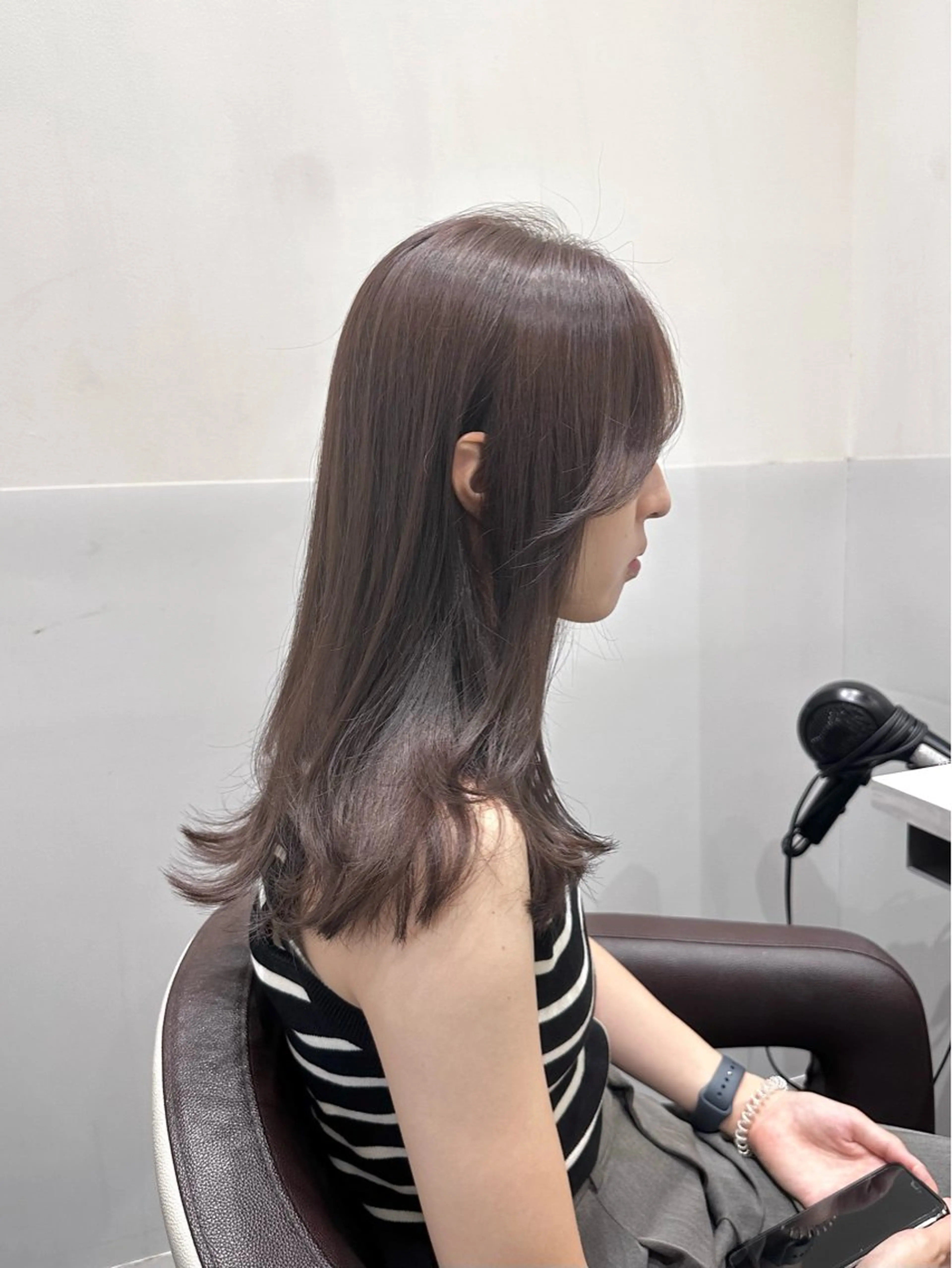 セミロング カラー ブリーチ グレージュ ラベンダーカラー ラベンダーグレージュ ラベンダーグレー カット ヘアカラー トリートメント LUMO所属・矢野 晃平のヘアスタイル