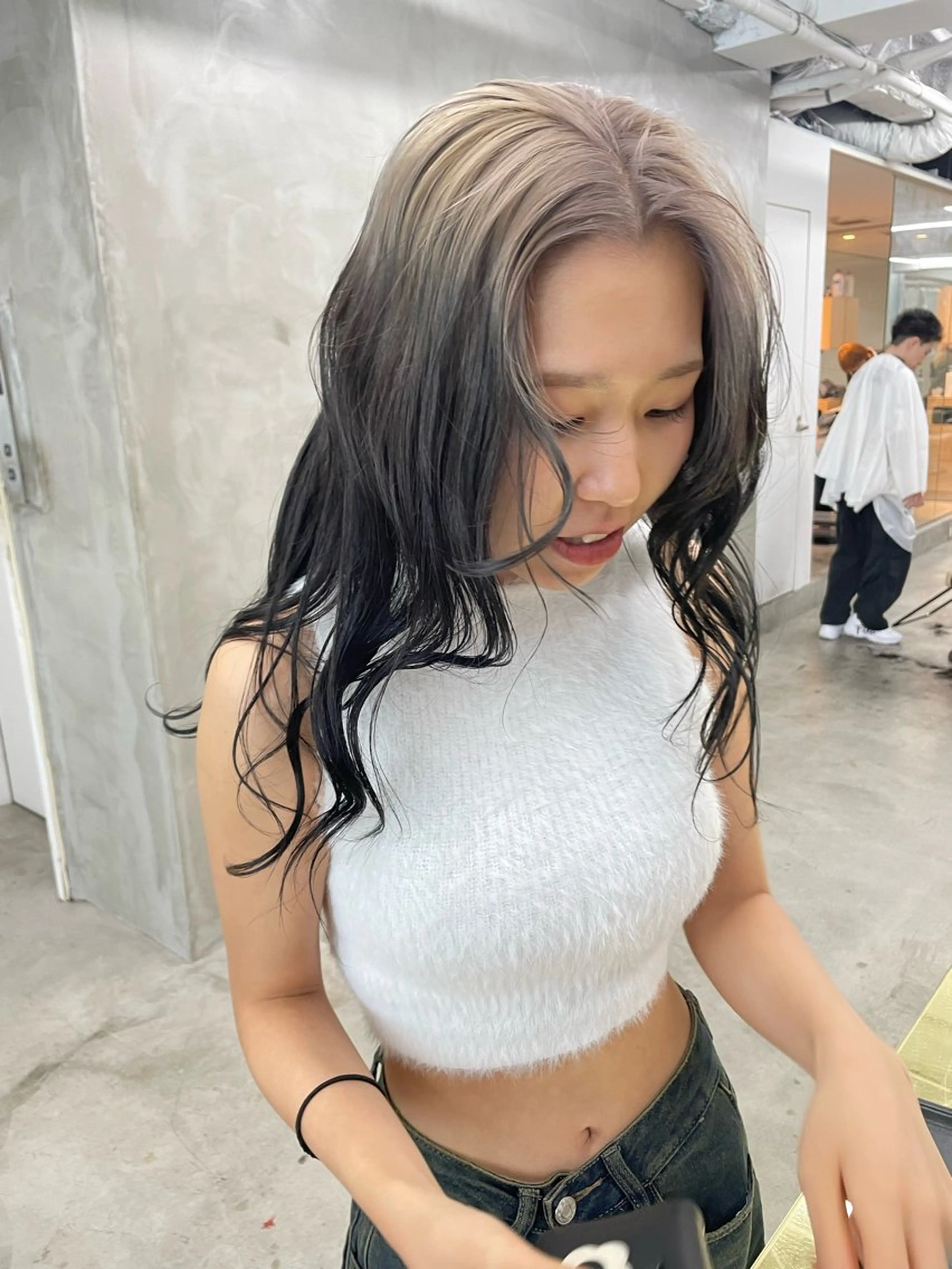 ミディアム カラー ハイトーン/レイヤー 🌸さくらのヘアスタイル