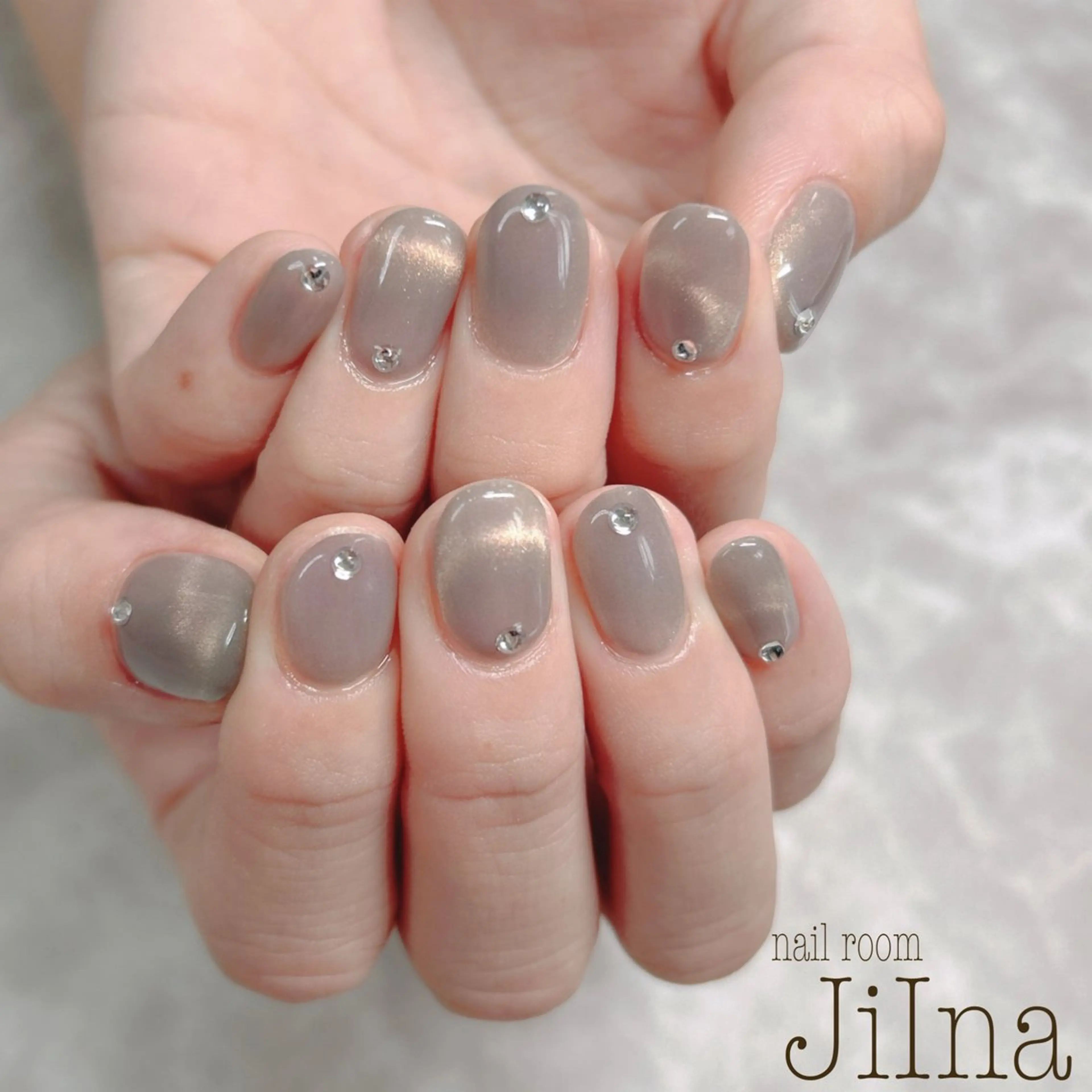 ネイル JiIna nailのネイルデザイン