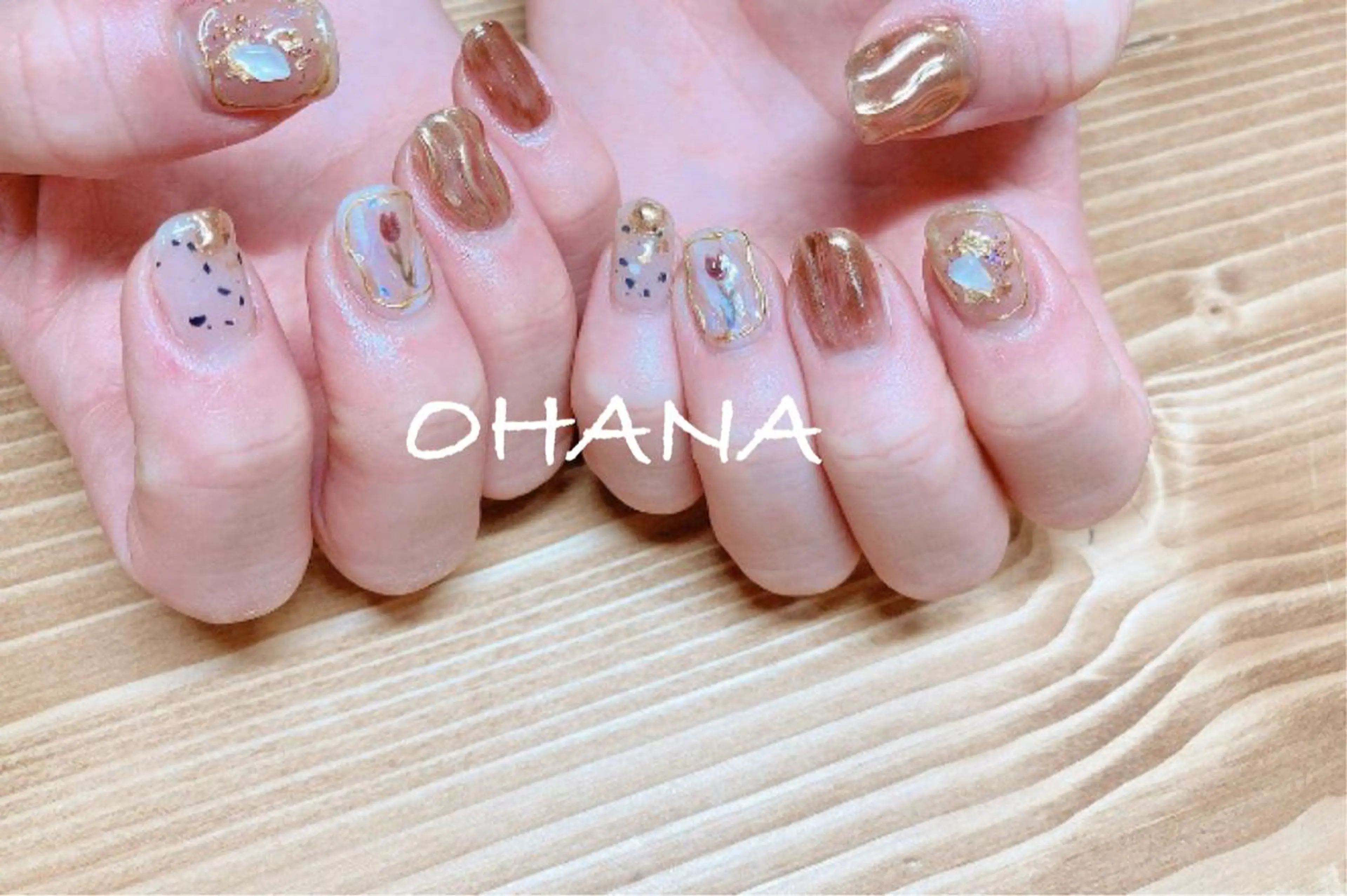 ネイル フットネイル ミラーネイル ニュアンスネイル スカルプネイル ショートネイル nailroom  OHANA所属・nailroom OHANA🌴のネイルデザイン