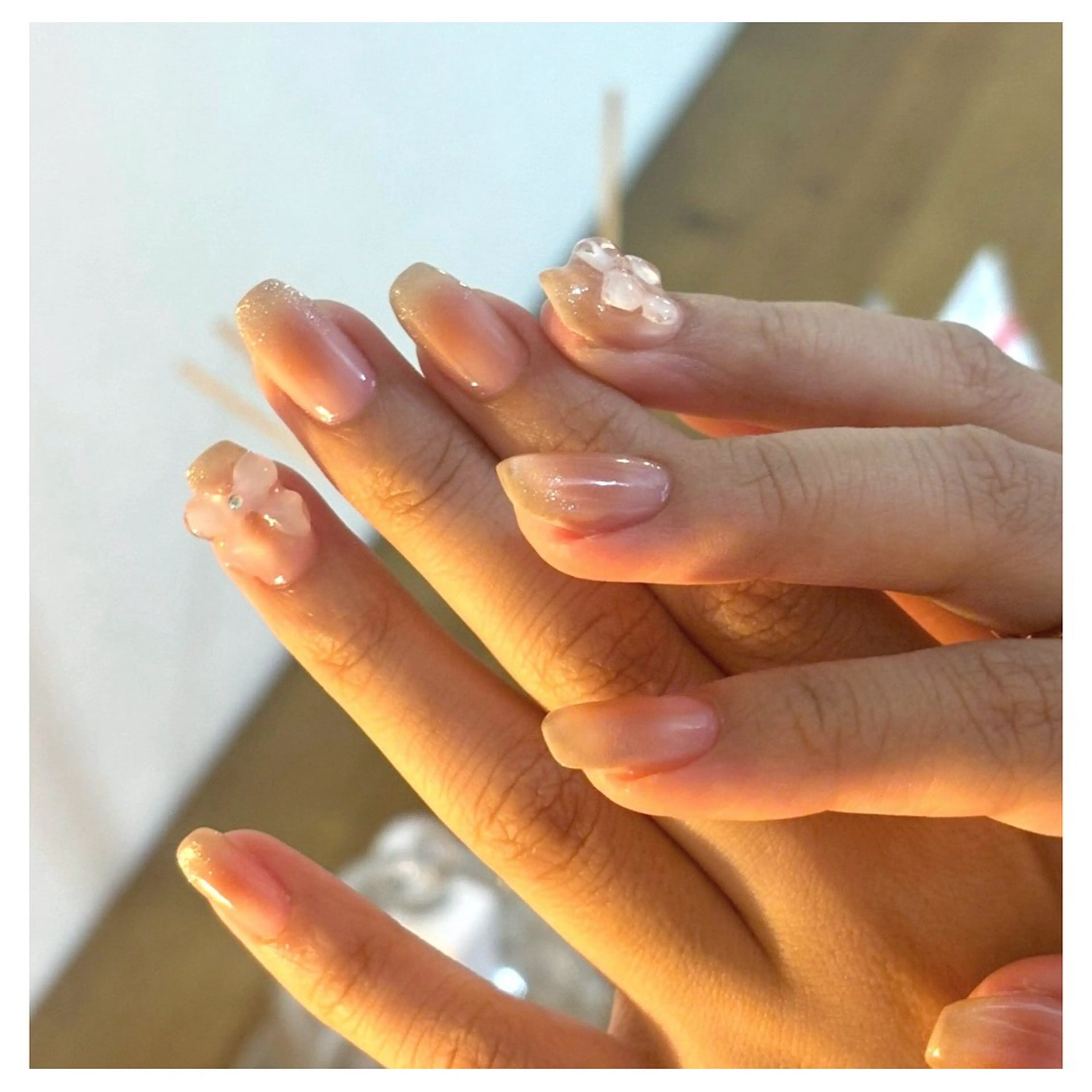 ネイル チークネイル マグネットネイル ハンドネイル Elio所属・Elio 国泰寺のネイルデザイン