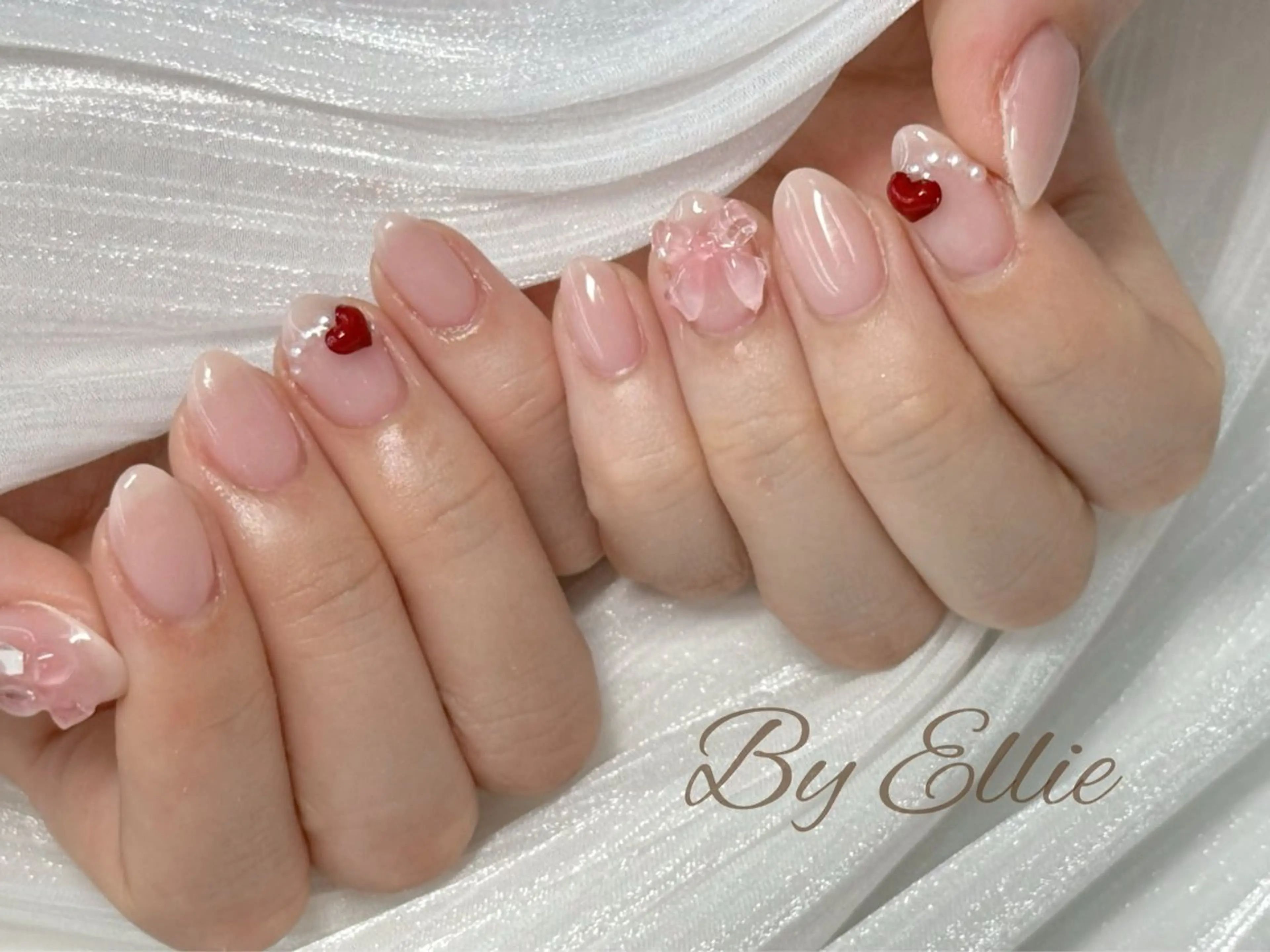 ネイル ハンドネイル ハンドケア 閨匠ビューティサロン 新橋店♡Ellieのネイルデザイン