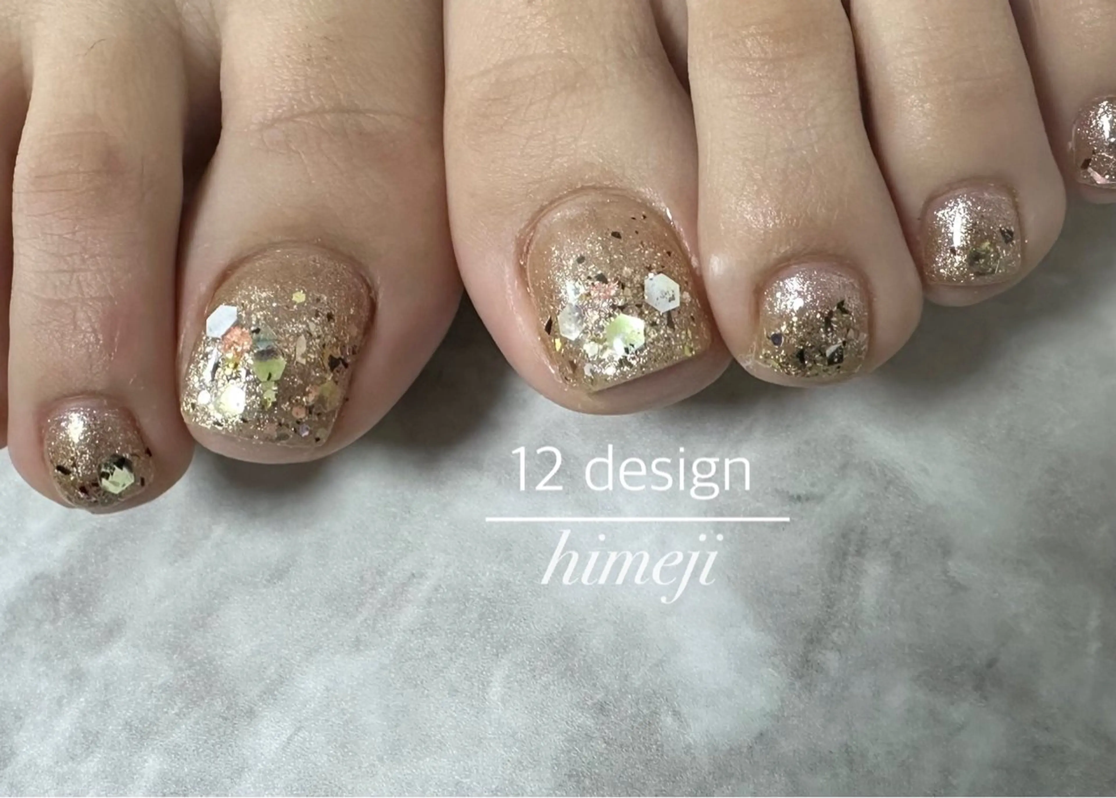 ネイル 12 designのネイルデザイン