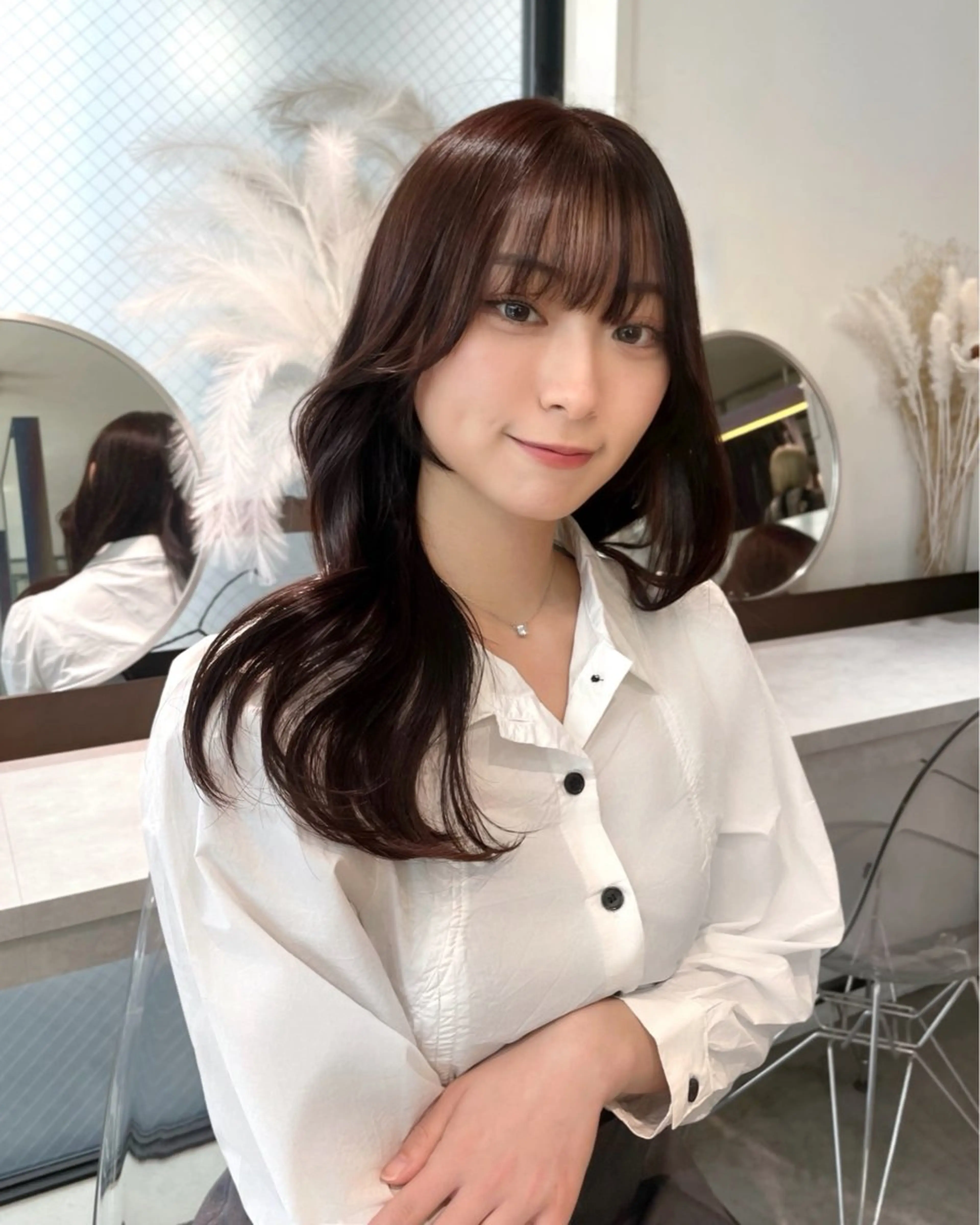 ロング カラー くびれヘア カット ヘアカラー トリートメント ヘッドスパ ヘアセット レイヤーカット 韓国ヘアayameのヘアスタイル