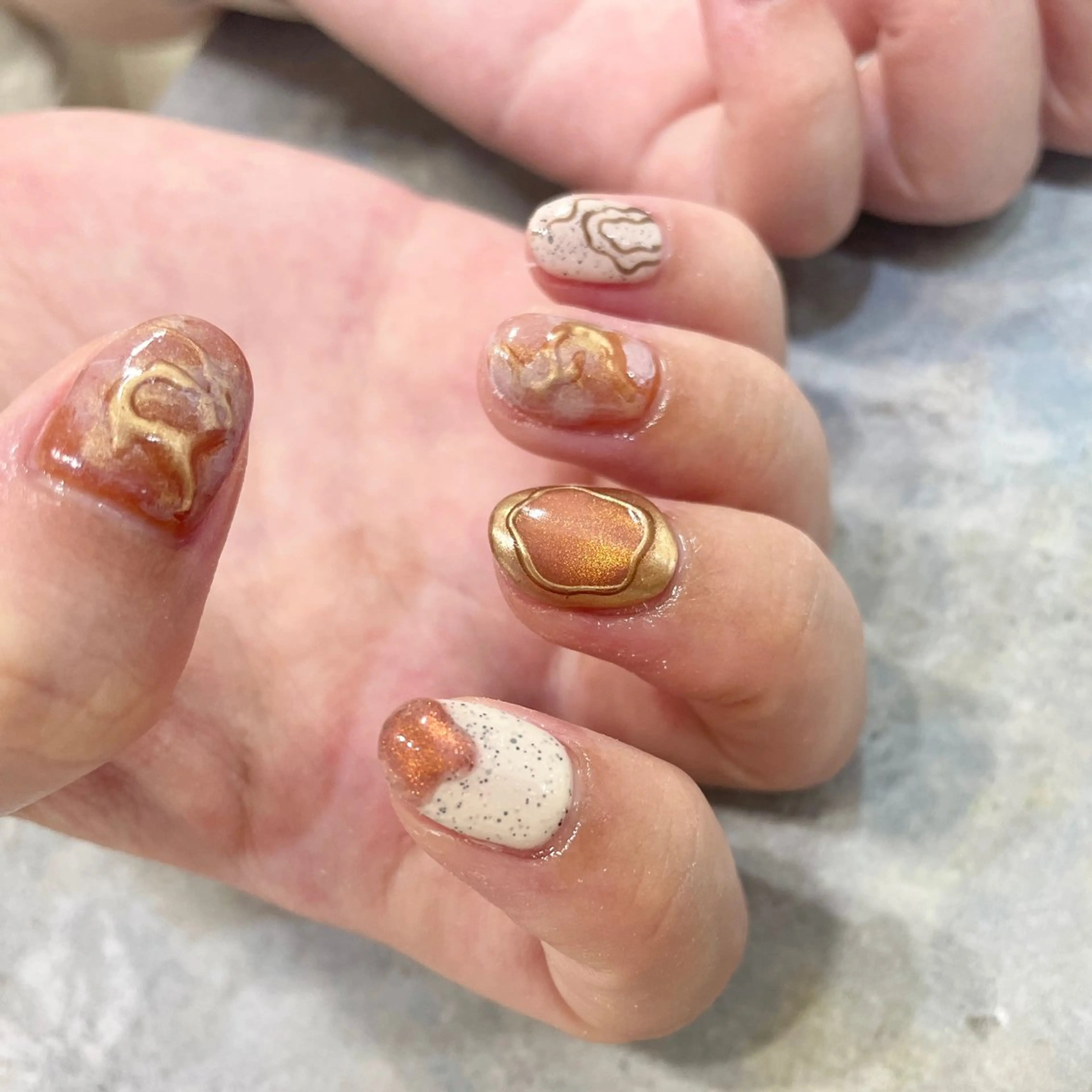 ネイル ジェルネイル 氷ネイル・うるうるネイル 韓国ネイル マグネットネイル ミラーネイル ハンドネイル 園田 ソノダのネイルデザイン