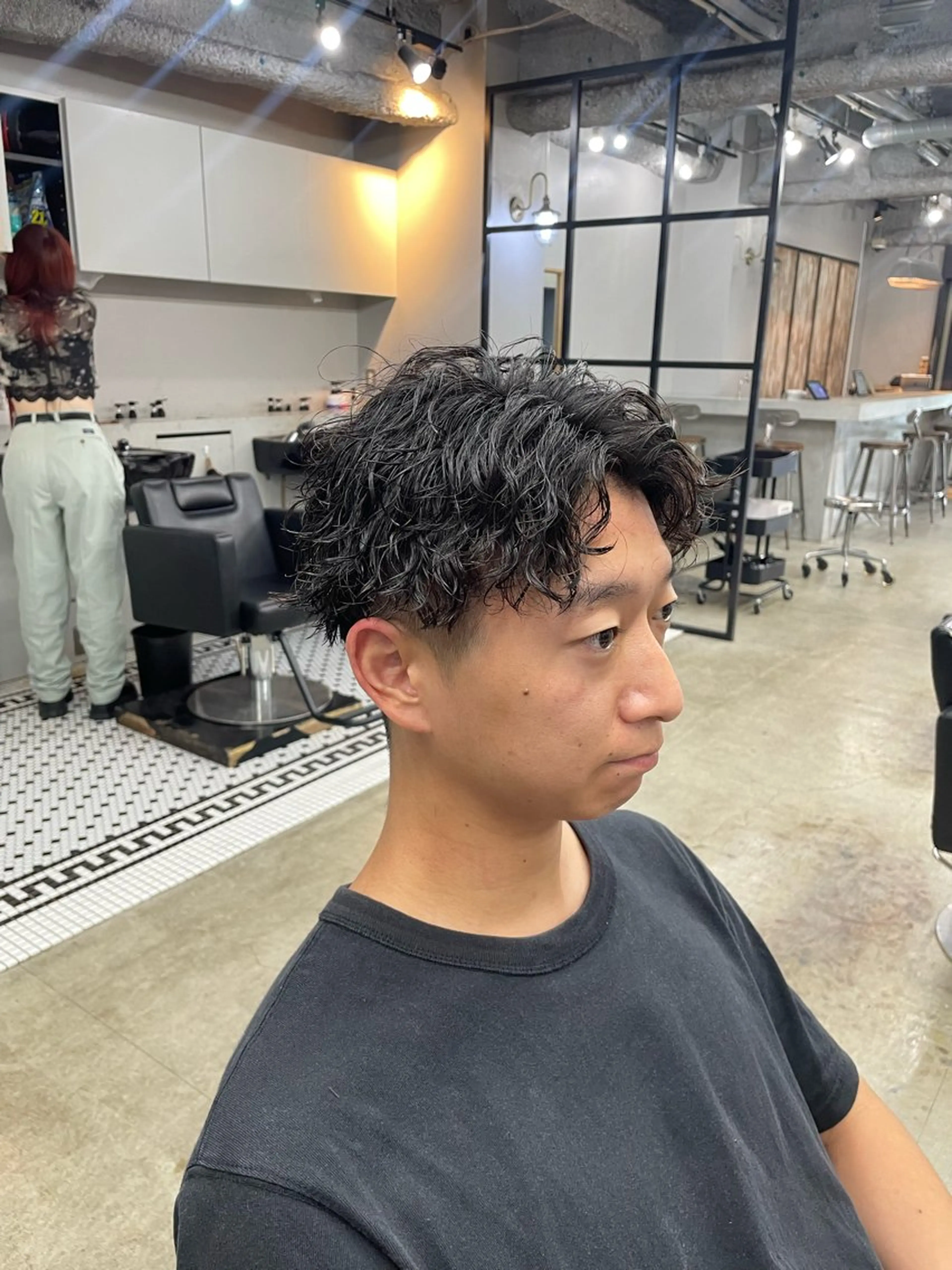 カラー パーマ メンズ パーマ トリートメント ヘアセット 新宿/韓国ヘア/ 髪質改善ストレートのヘアスタイル