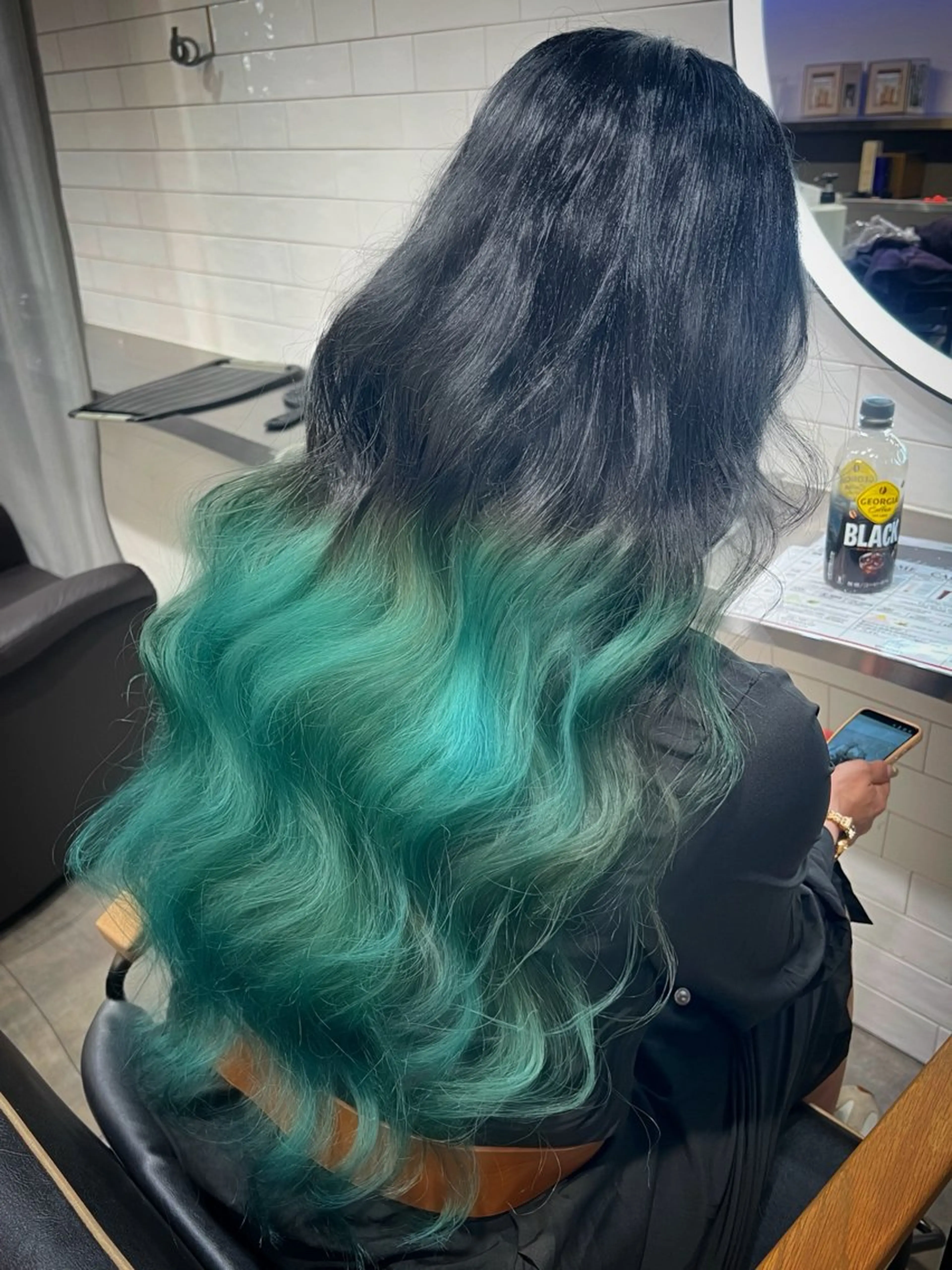 ロング カラー ヘアカラー Li'a【リア】 Sanaのヘアスタイル